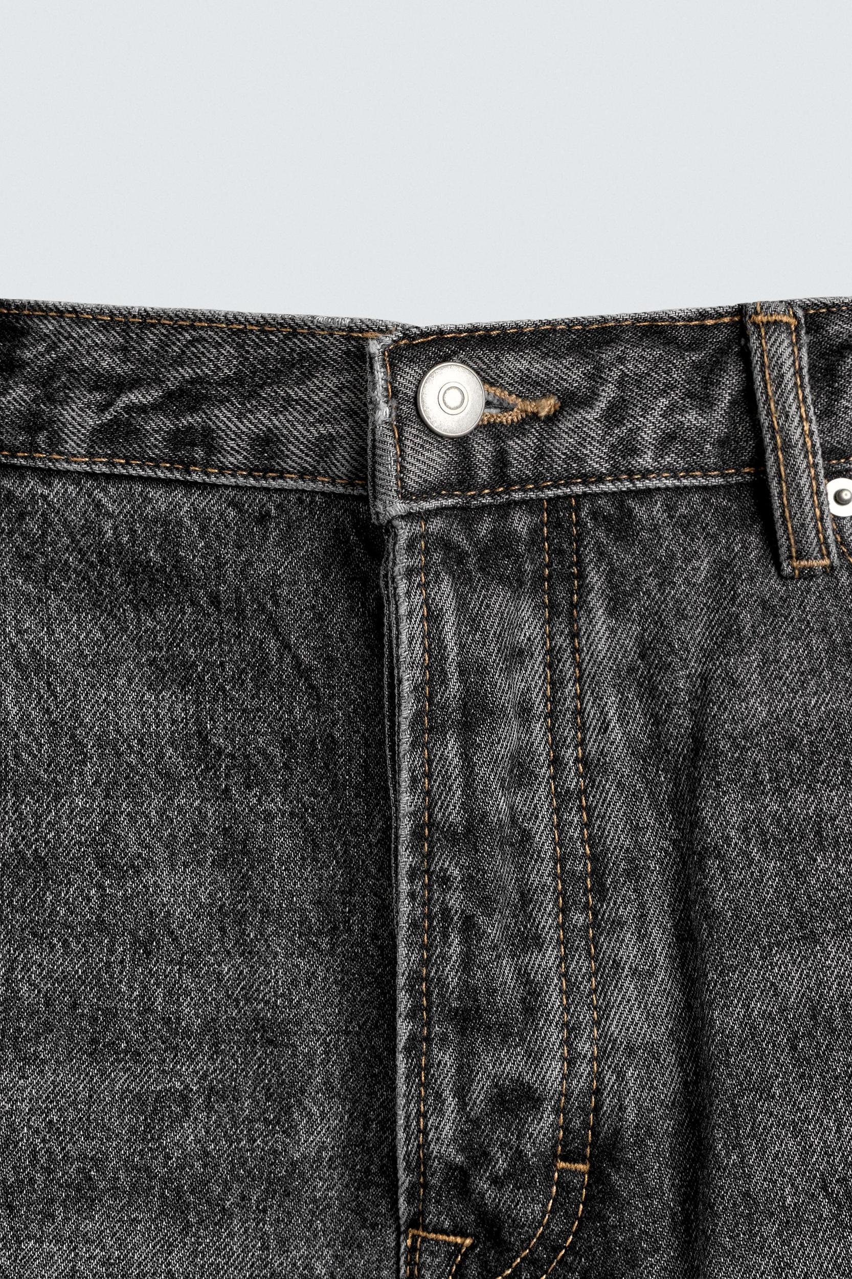 STRAIGHT FIT JEANS Product Image