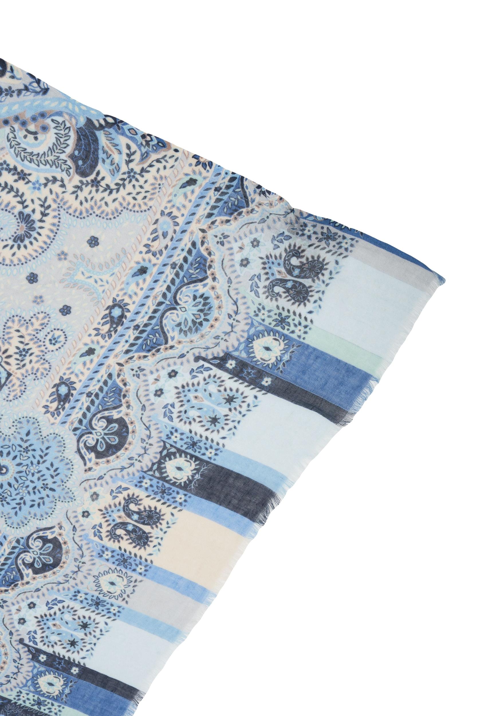 Scarf with floral print Product Image