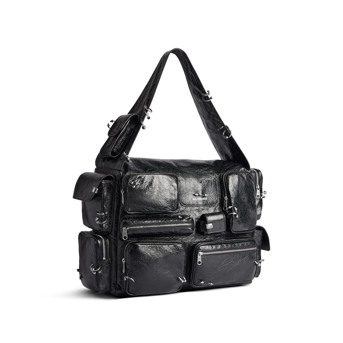 Men's Superbusy Sling Bag Large in Black Product Image