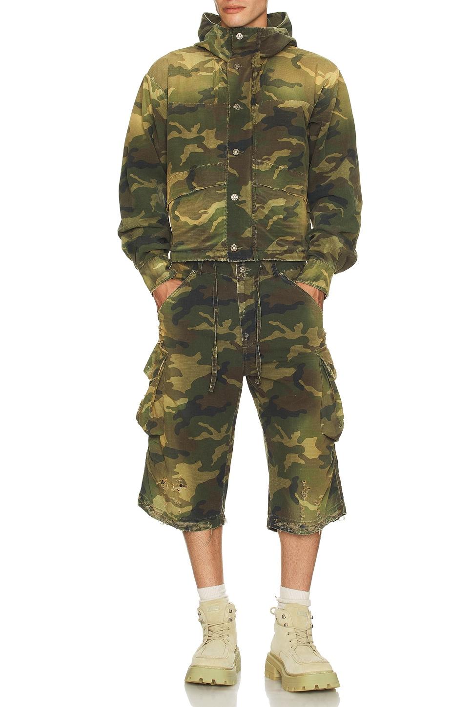 Bermuda Camo Shorts Product Image