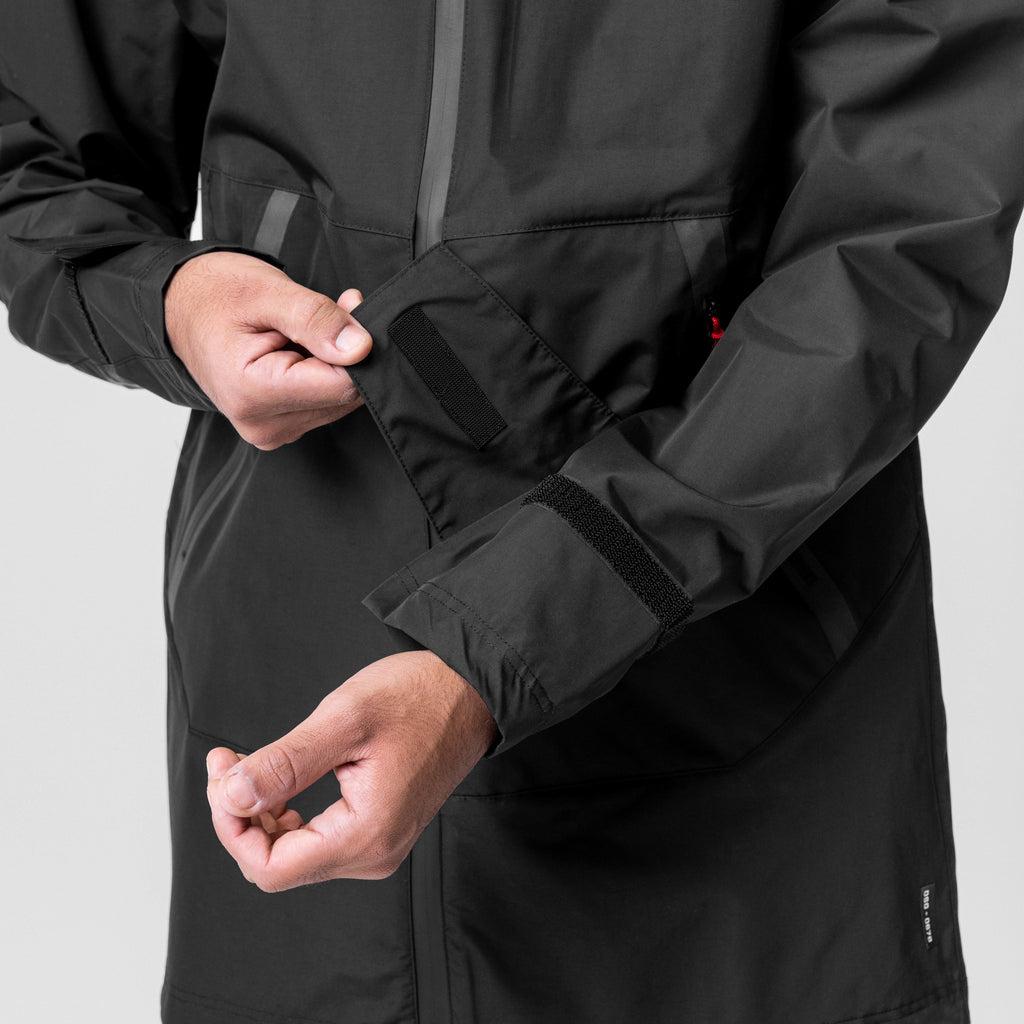 0678. Hipora® Tech Parka - Black Product Image
