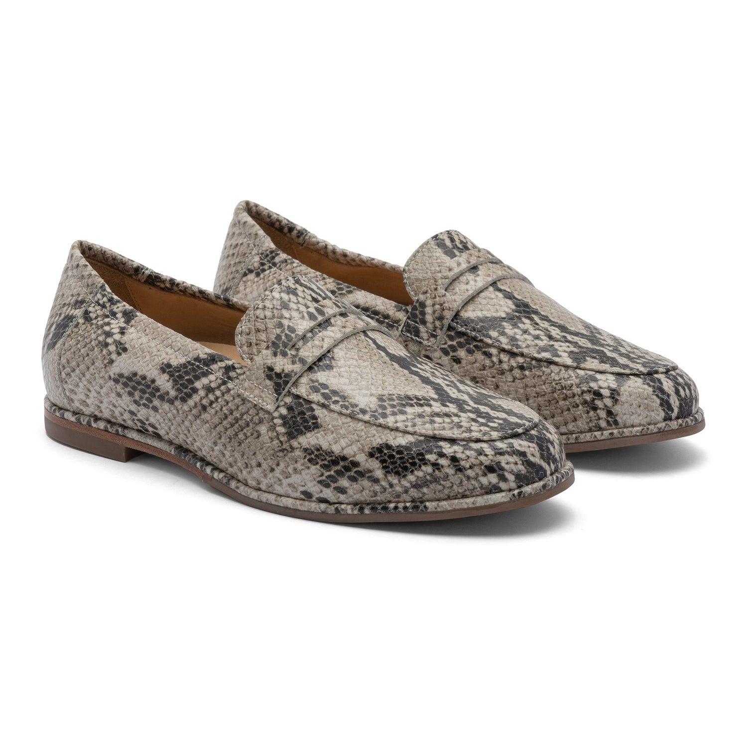 Strada Loafer Metatarsal Female Product Image