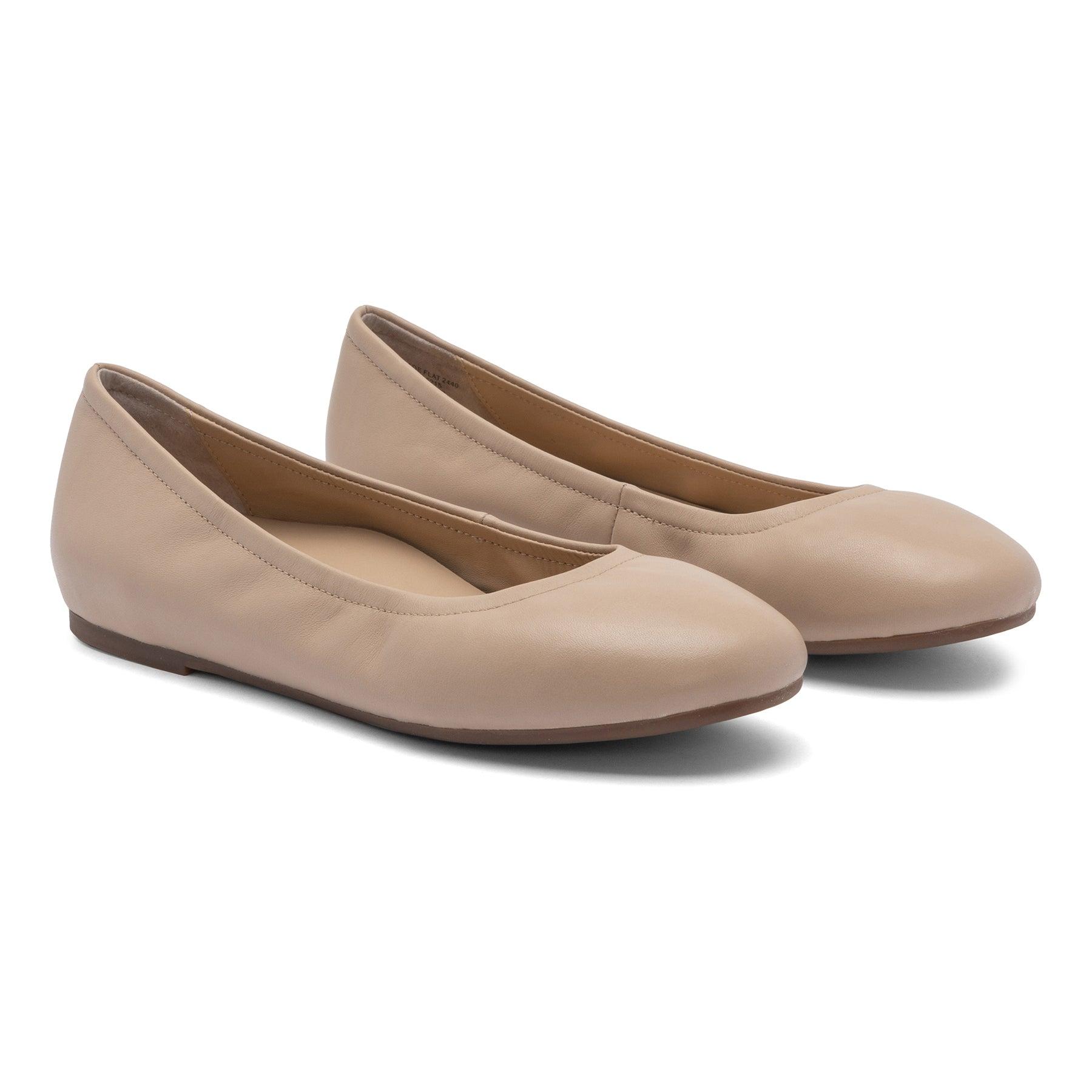 Promenade Flat Metatarsal Female Product Image