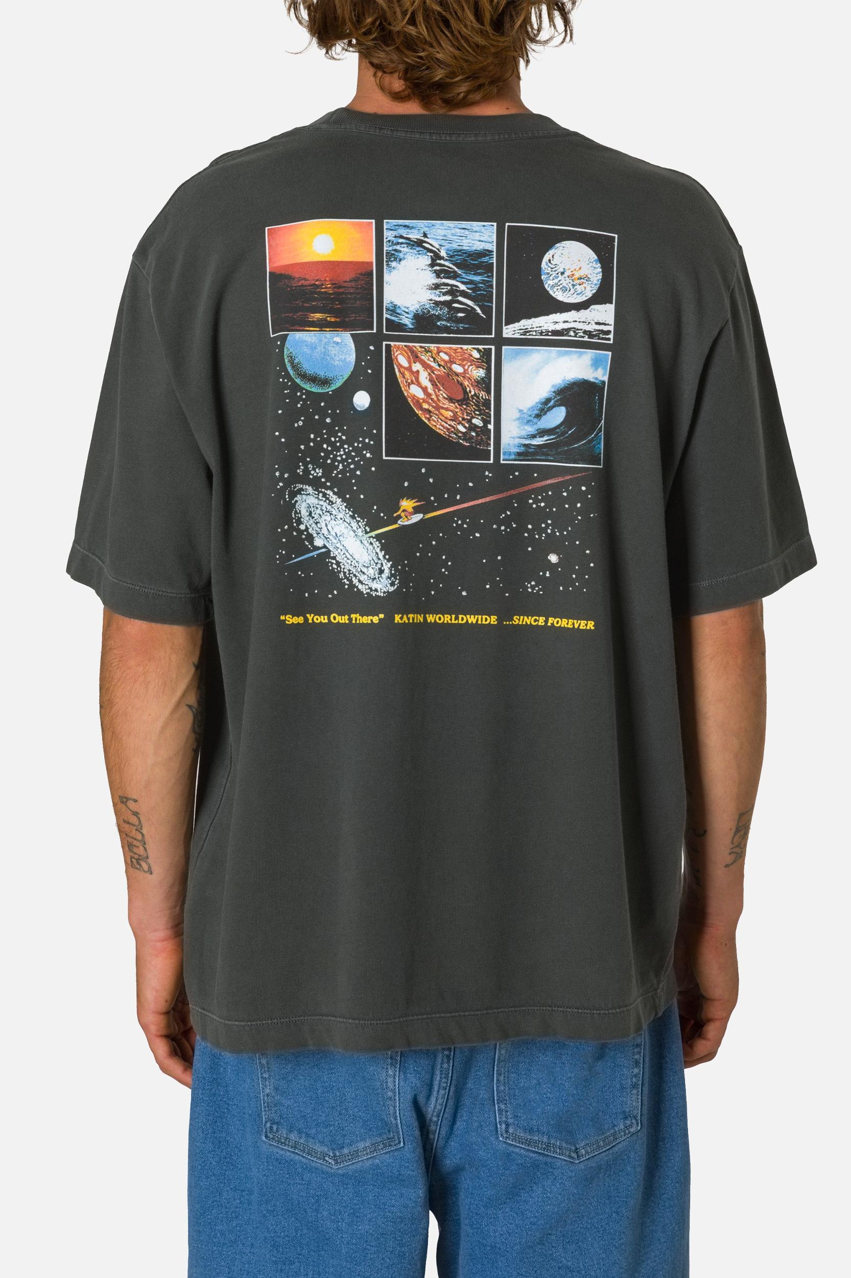 BOYS GEOGRAPHIC BOX FIT TEE Product Image