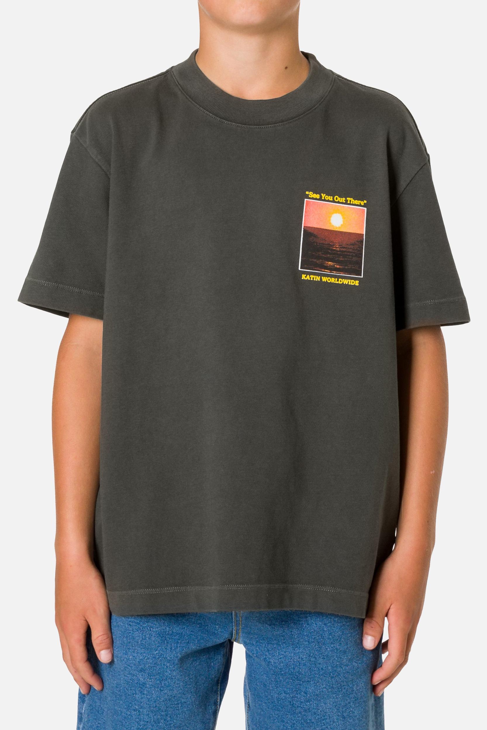 BOYS GEOGRAPHIC BOX FIT TEE Product Image