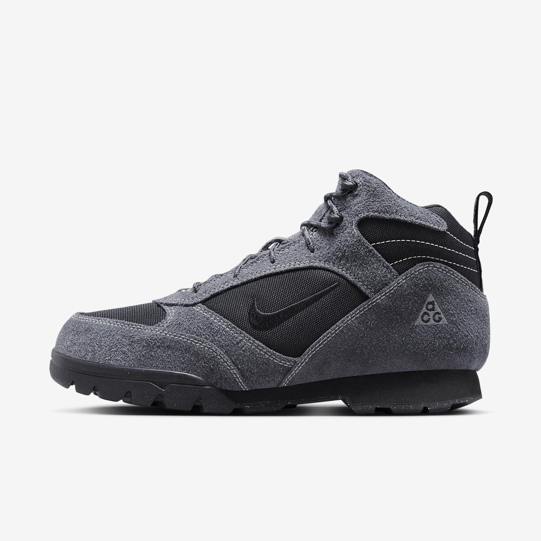 Men's Nike ACG Torre Mid Waterproof Shoes Product Image