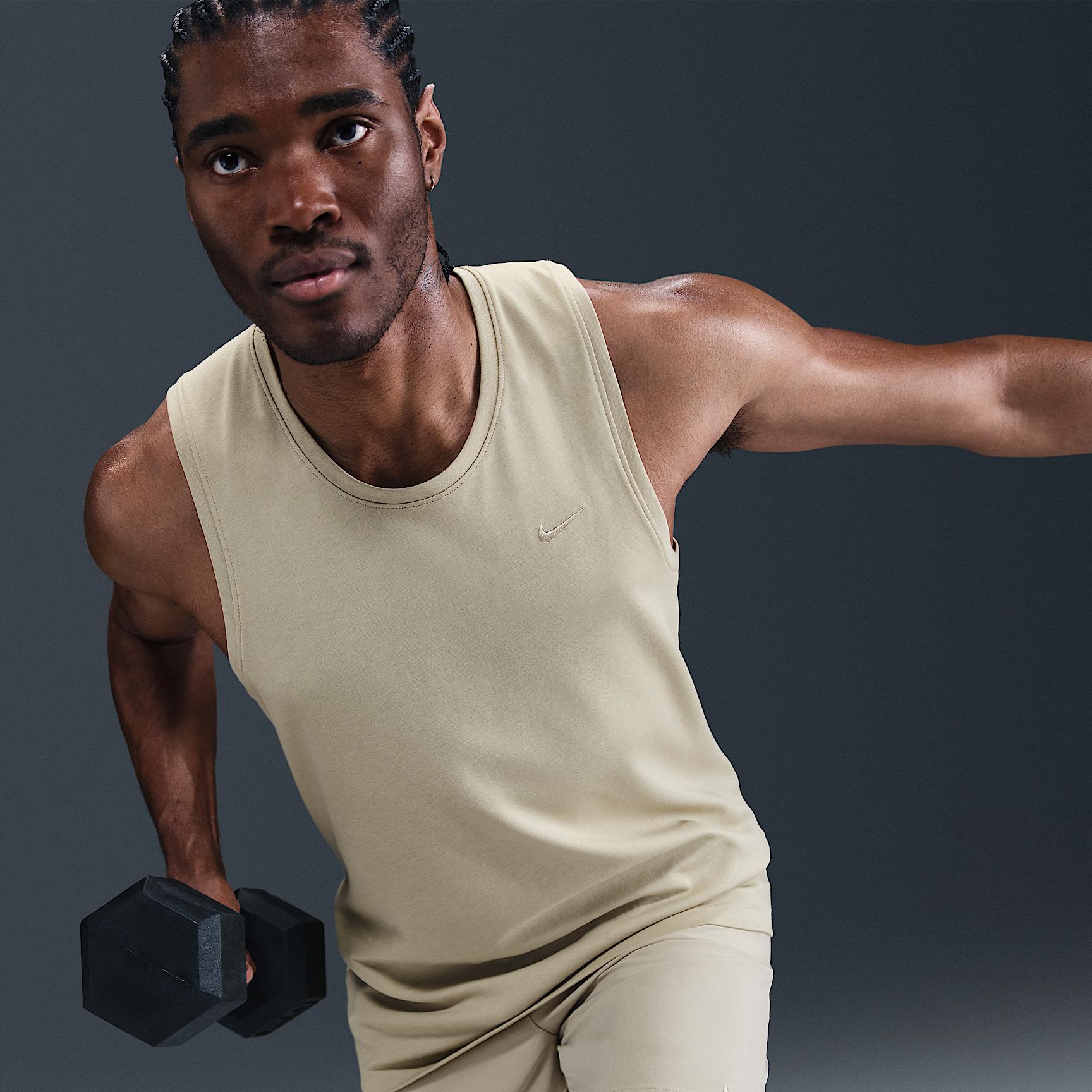 Nike Men's Primary Dri-FIT Versatile Tank Top Product Image