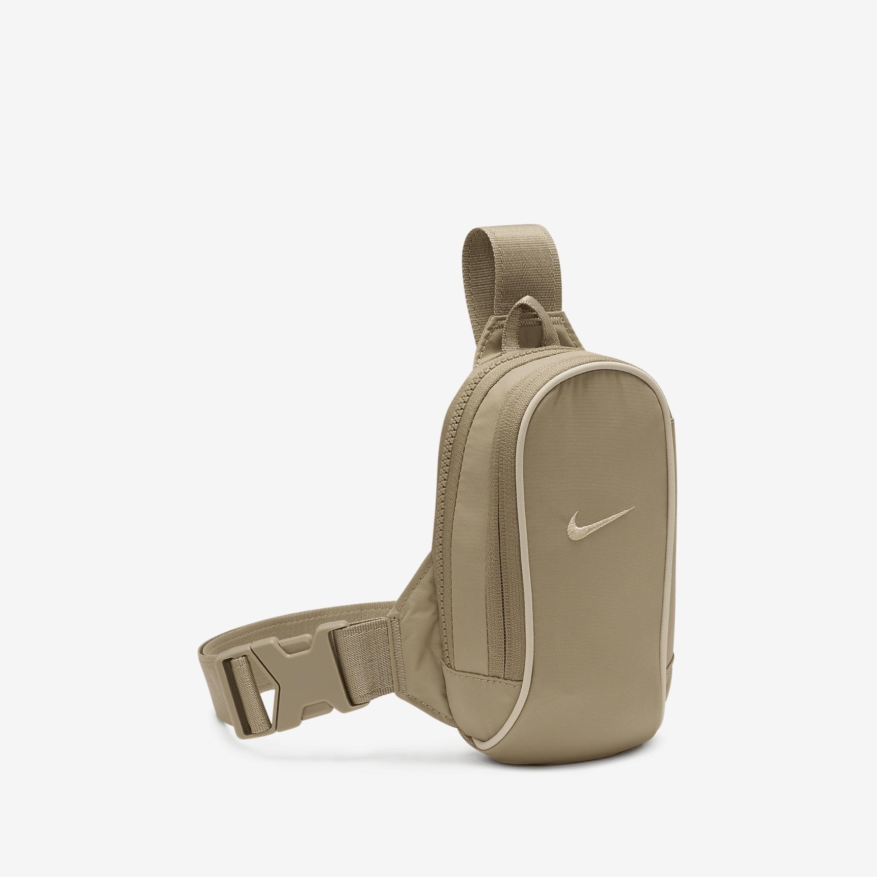 Nike Sportswear Essentials Crossbody Bag (1L) Product Image