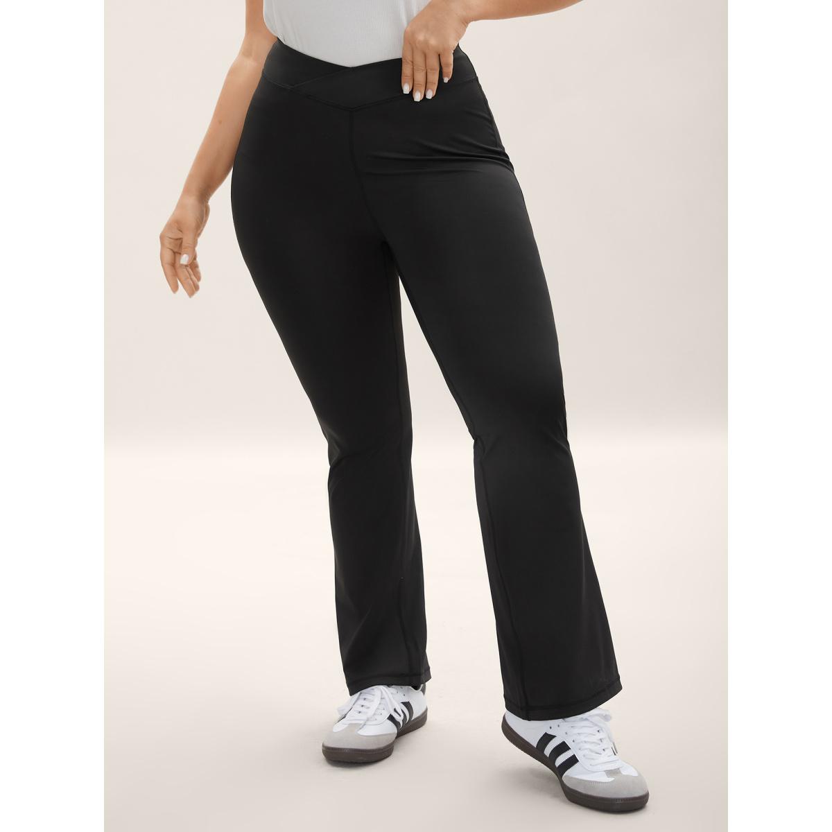 Plus Size Stretchy Classic High-Rise Leggings Women Black High stretch Bootcut High Rise Everyday-Casual Leggings BloomChic 28/5X Product Image