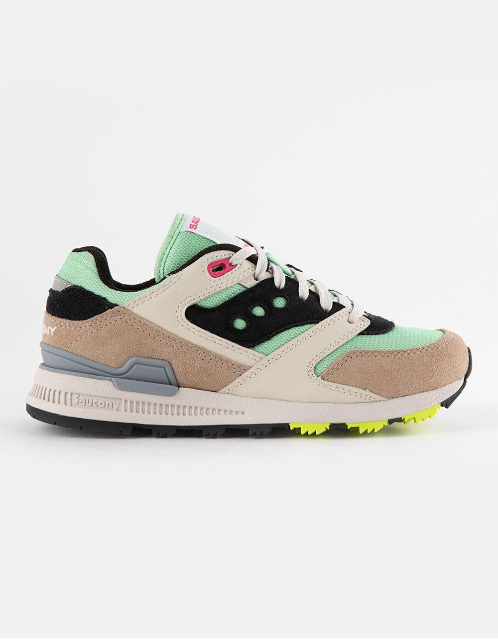 SAUCONY Courageous Womens Shoes - GREEN COMBO Product Image