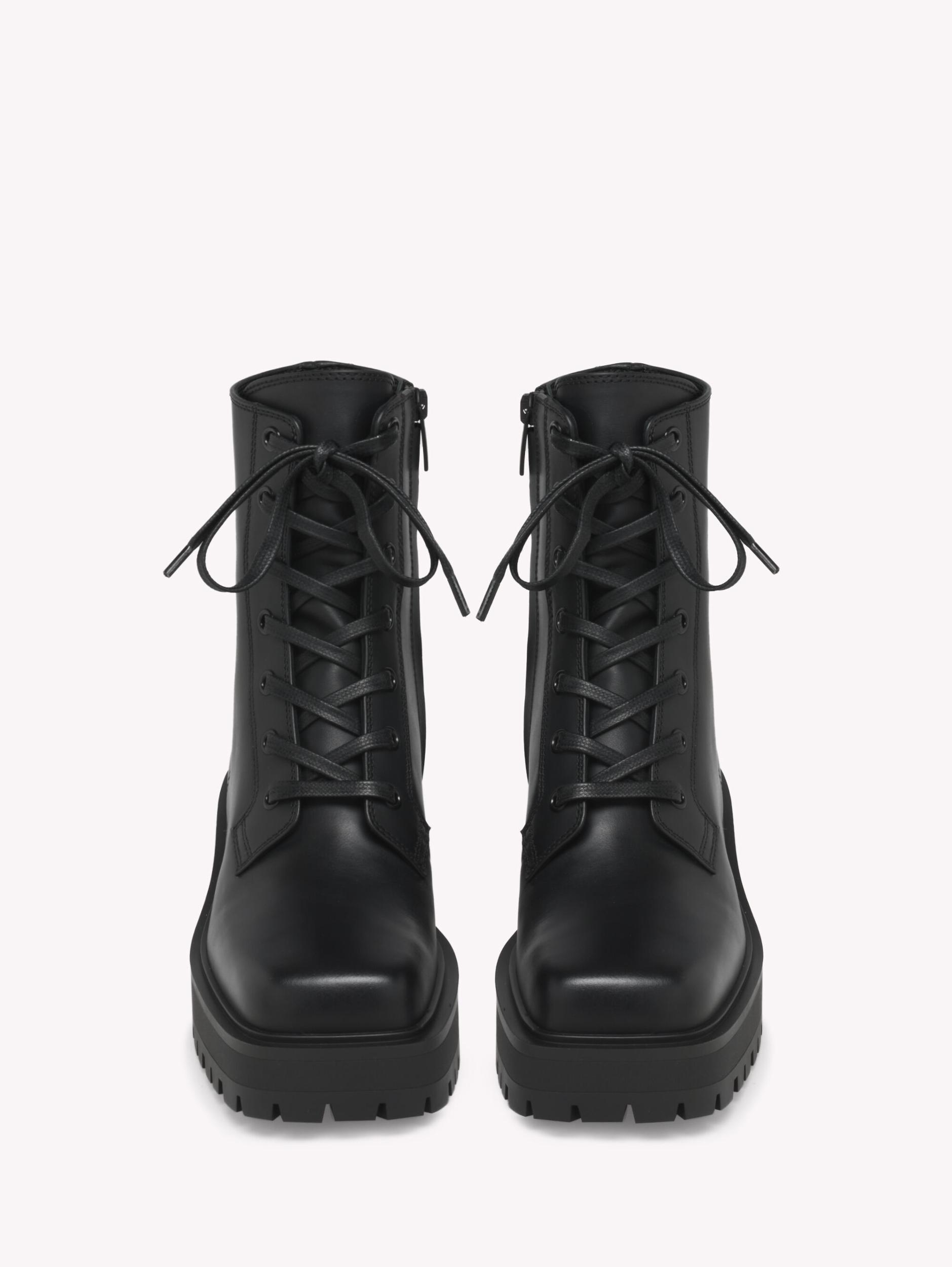 TURNER Gianvito Rossi Product Image