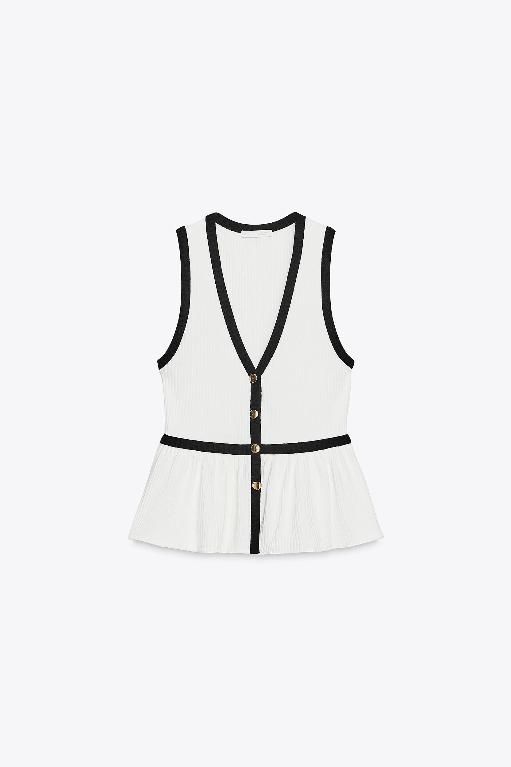 RIBBED BUTTON TOP Product Image