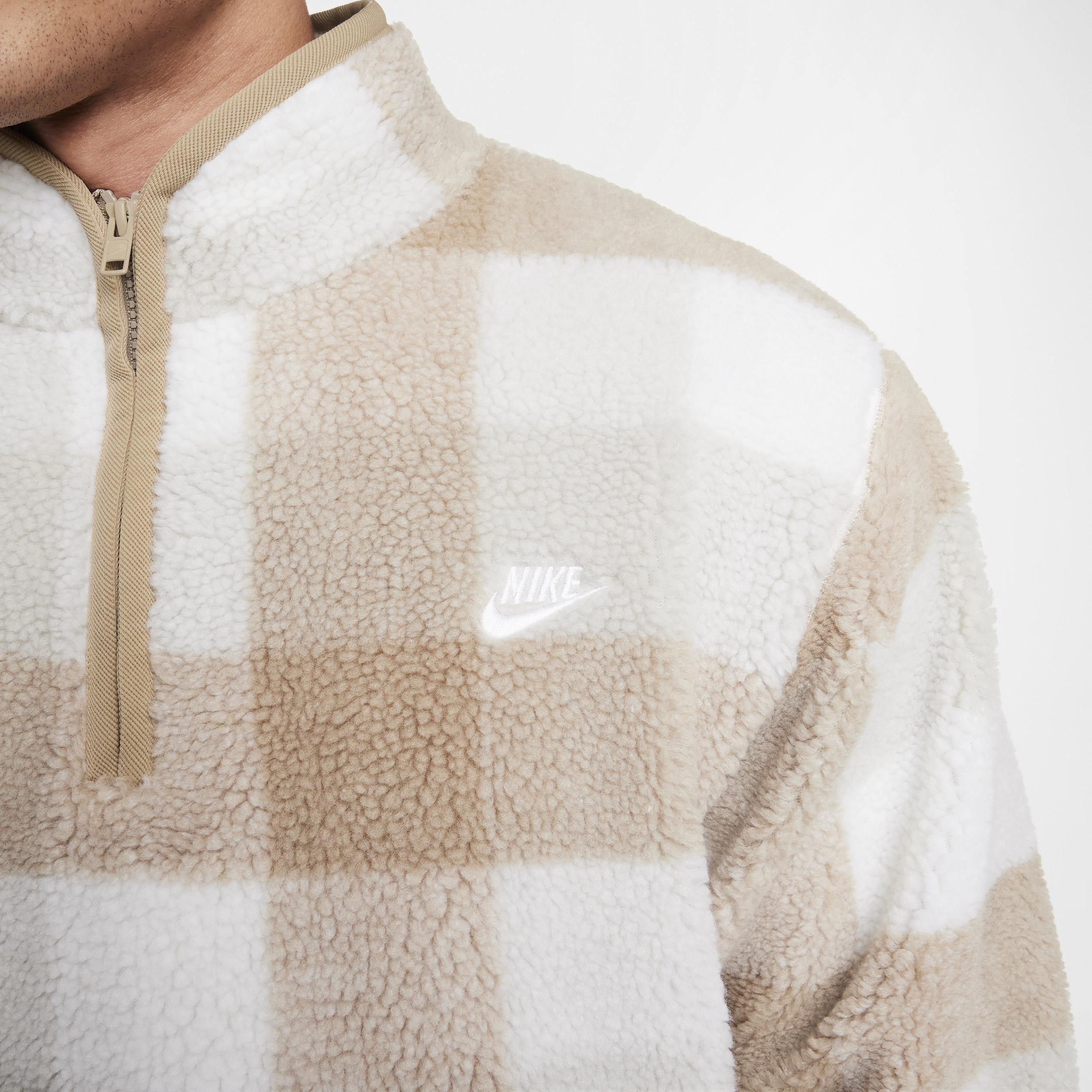 Nike Men's Club Winterized Half-Zip Product Image