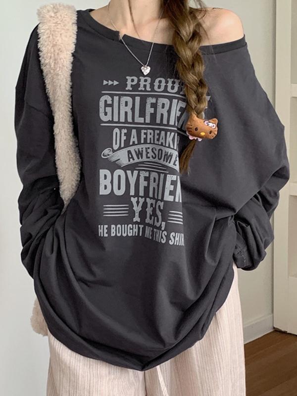 Letter Print Off Shoulder Baggy Sweatshirt Product Image
