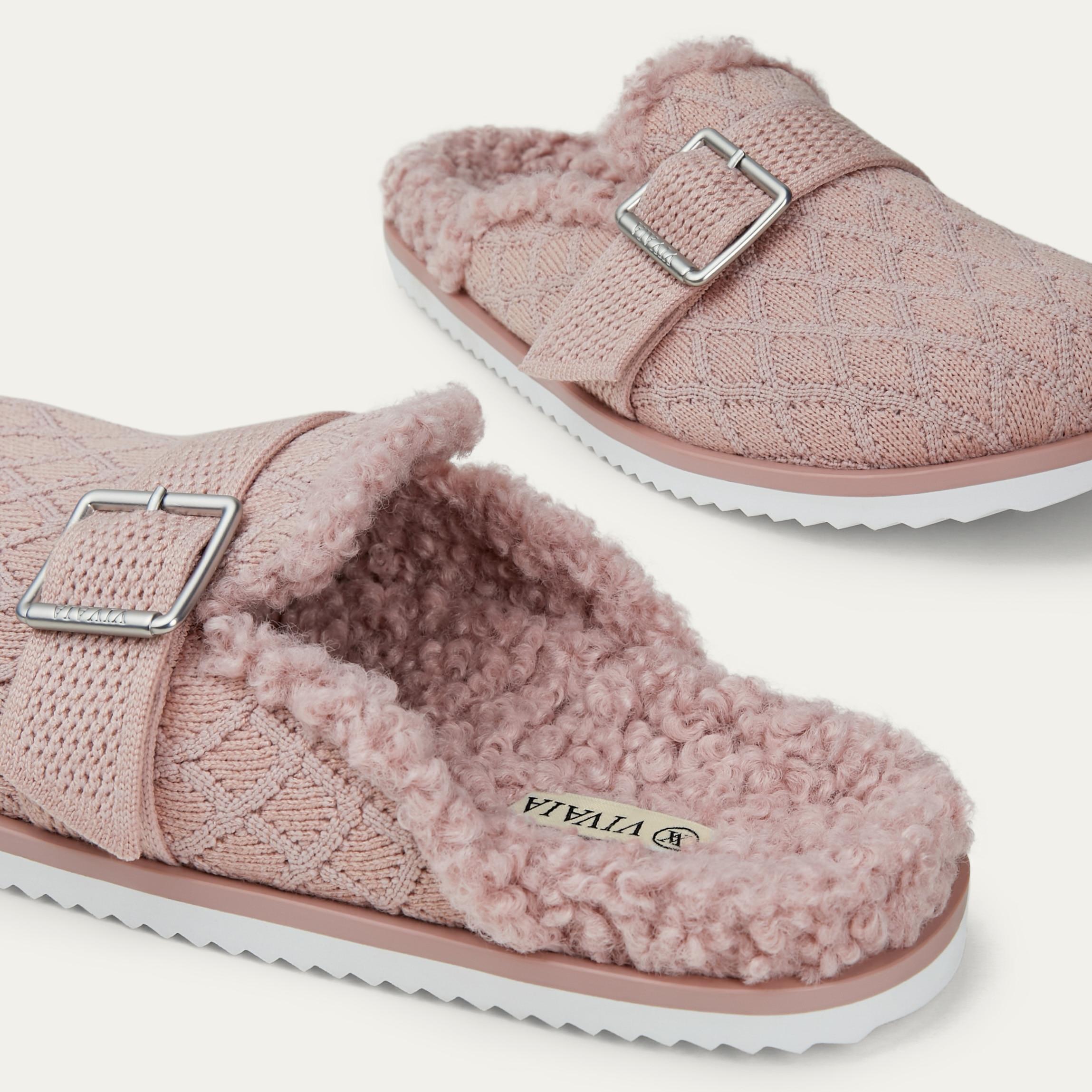 Round-Toe Wool Slippers (Hazel) Product Image