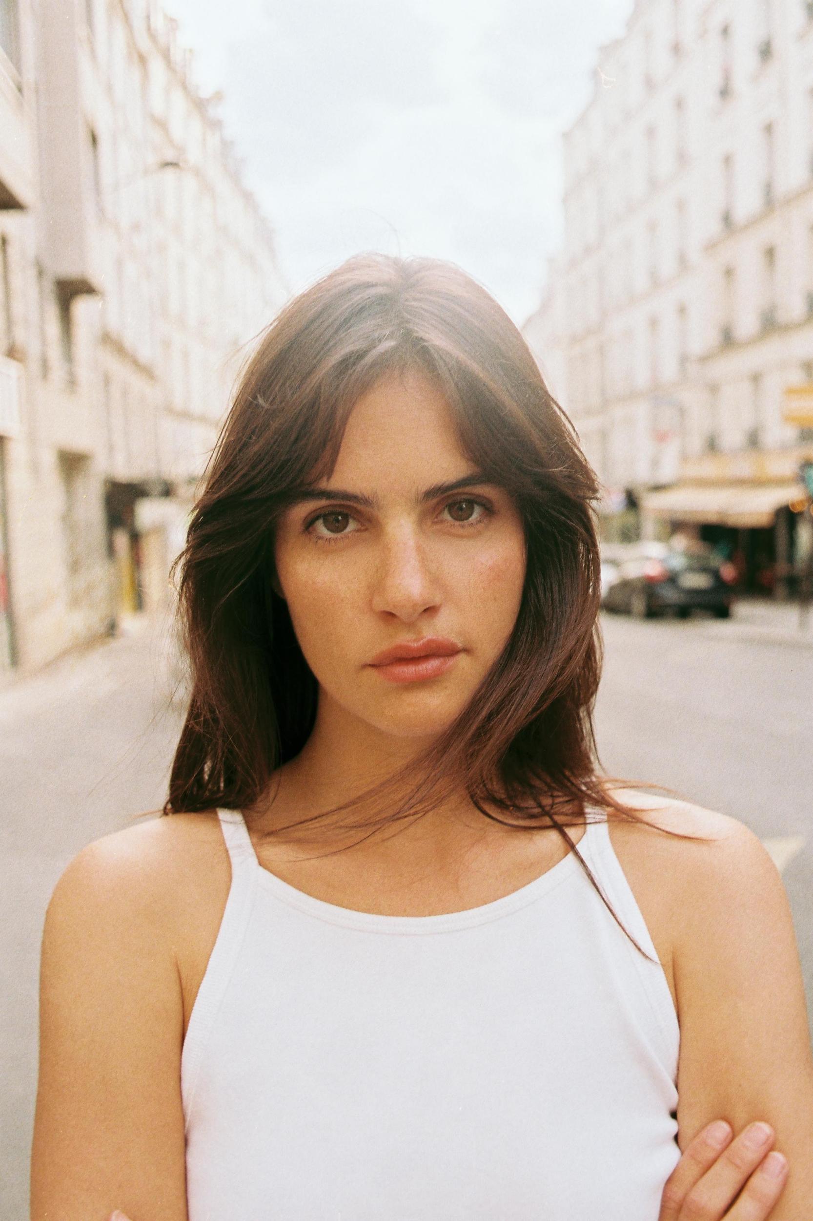 TANK TOP Product Image