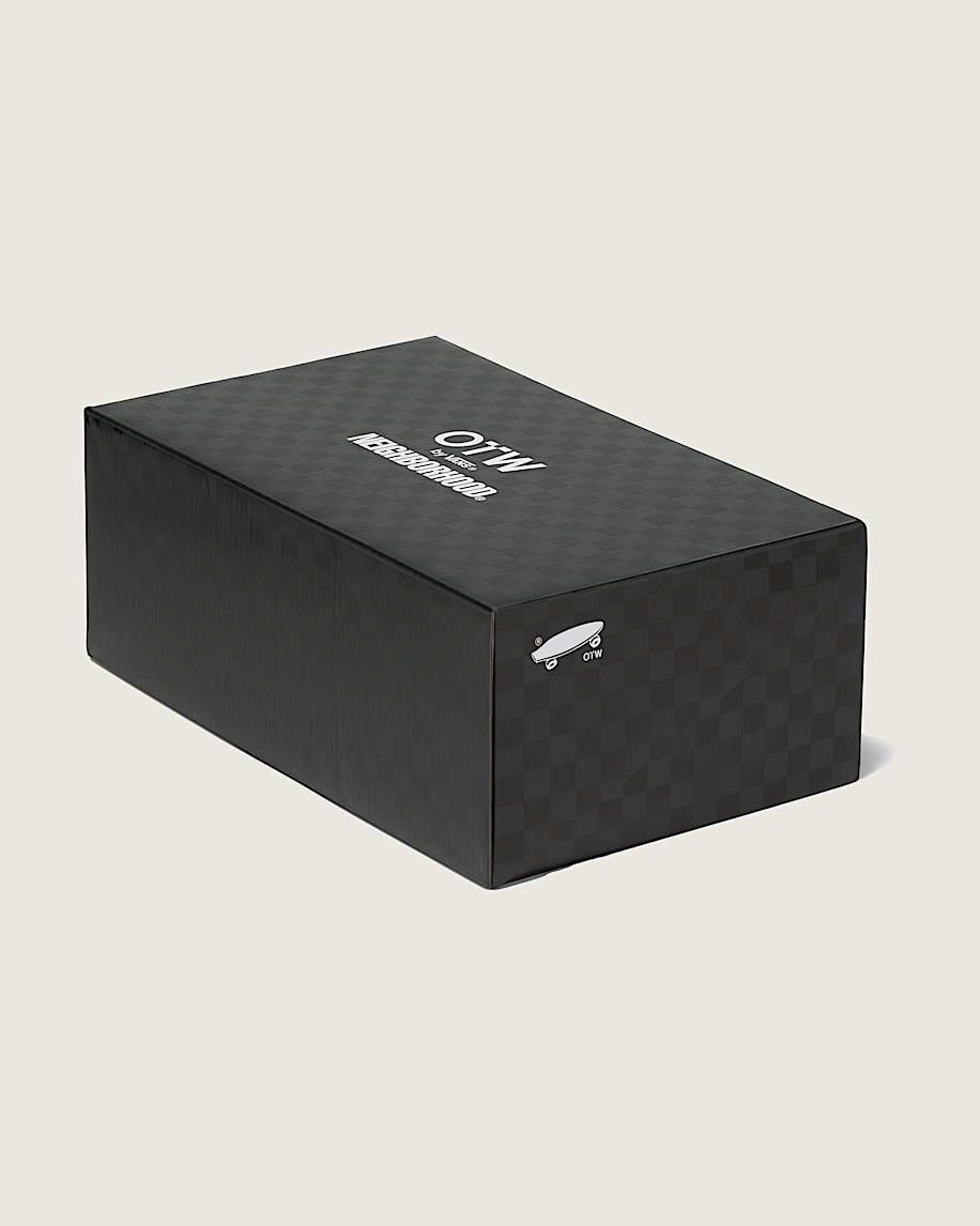 OTW by Vans X NEIGHBORHOOD Classic Slip-On 98 in Black| Vans US Product Image