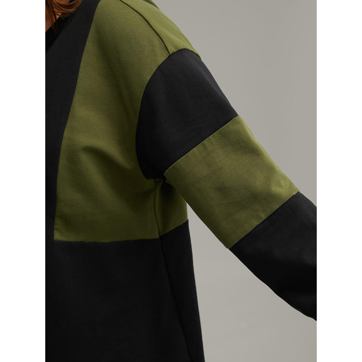 Plus Size Cotton Colorblock Contrast Lace Up Sweatshirt Women Black Casual Elastic cuffs V-neck Dailywear Sweatshirts BloomChic 26/4X Product Image