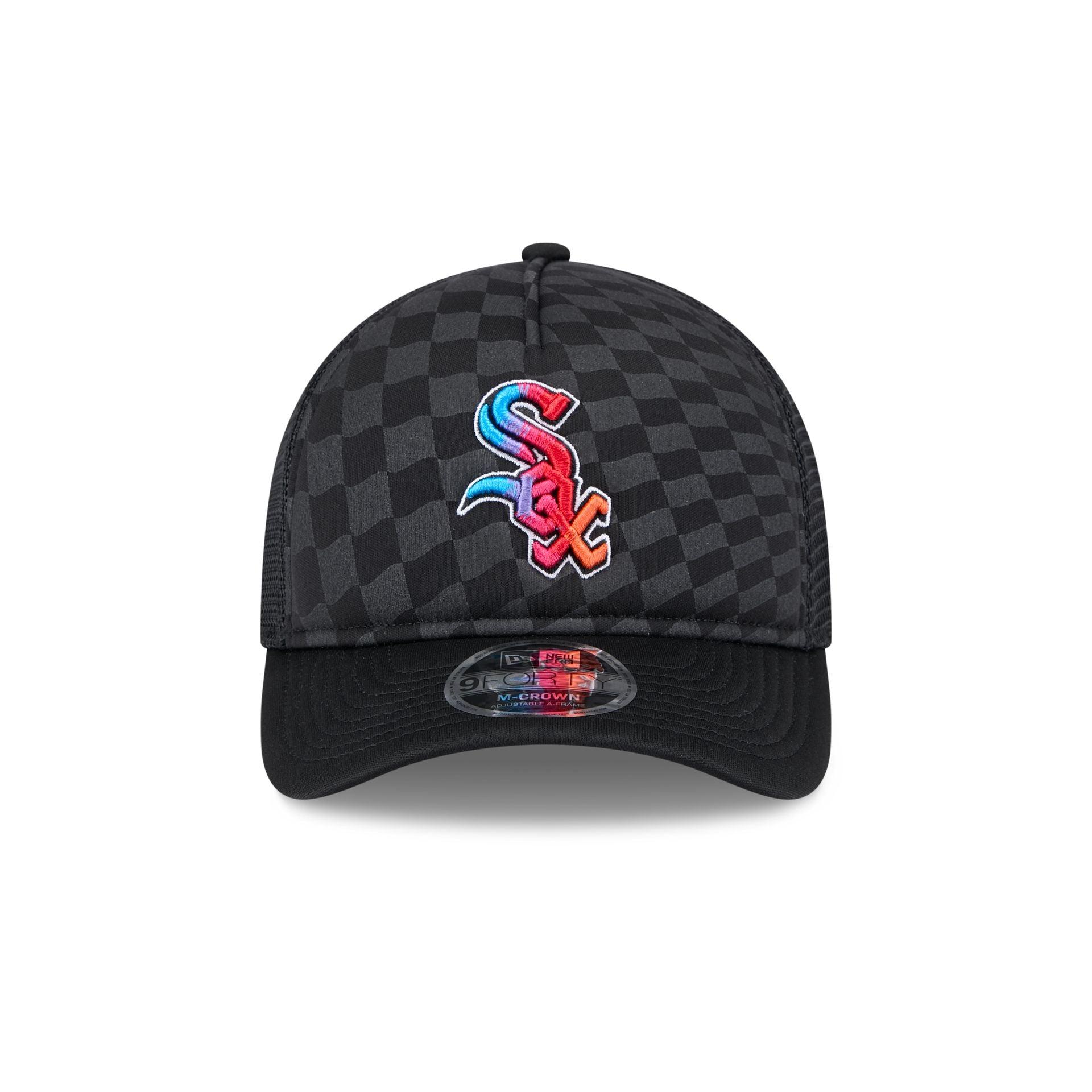 Chicago White Sox Gradient Raceway 9FORTY M-Crown A-Frame Trucker Hat Male Product Image