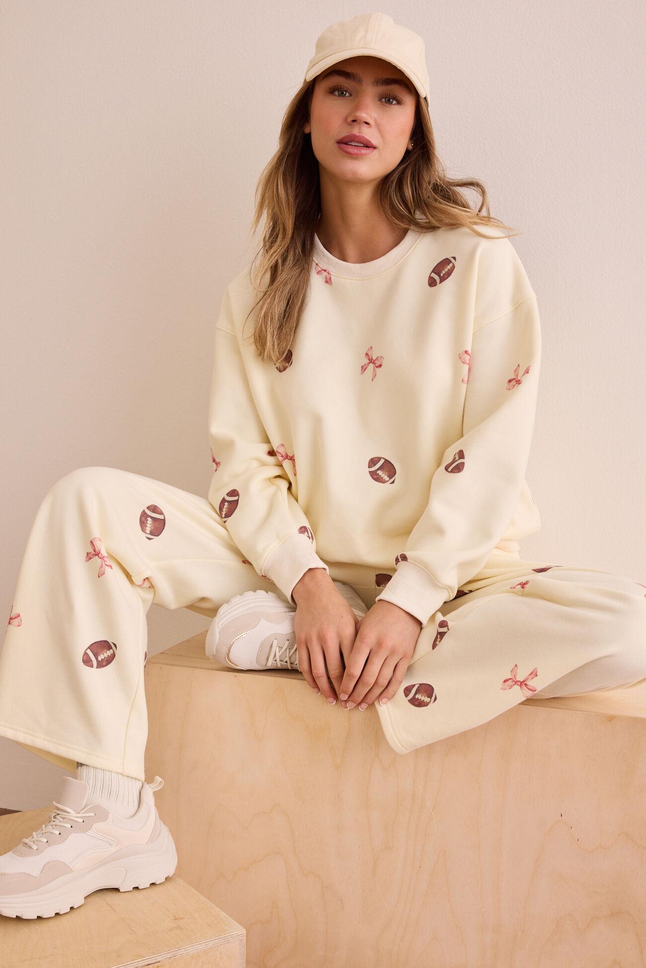 Kickoff Pullover Product Image