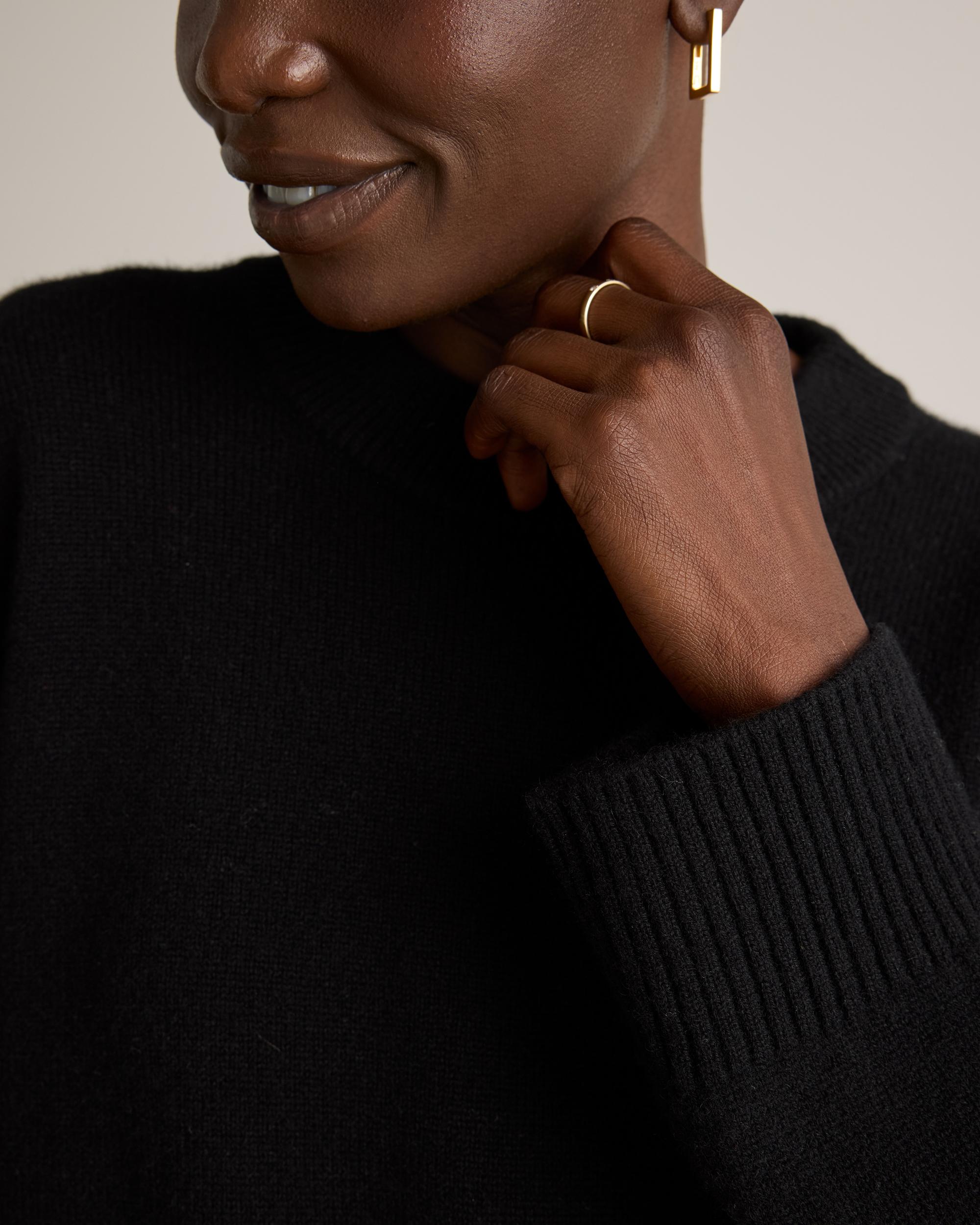 Quince | Women's Mongolian Cashmere Oversized Crewneck Sweater Product Image