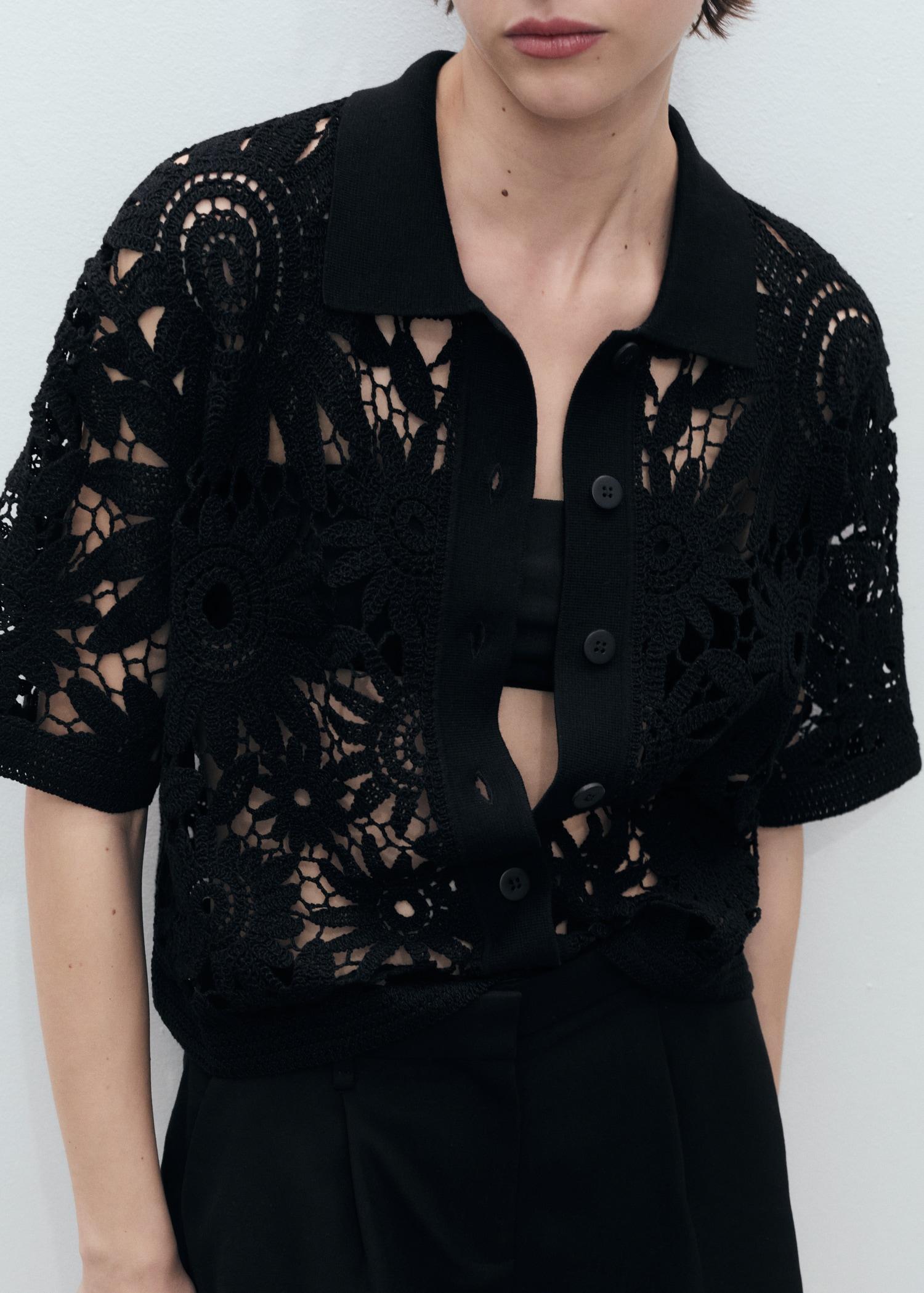 Short-sleeved crochet cardigan - Women | MANGO USA Product Image