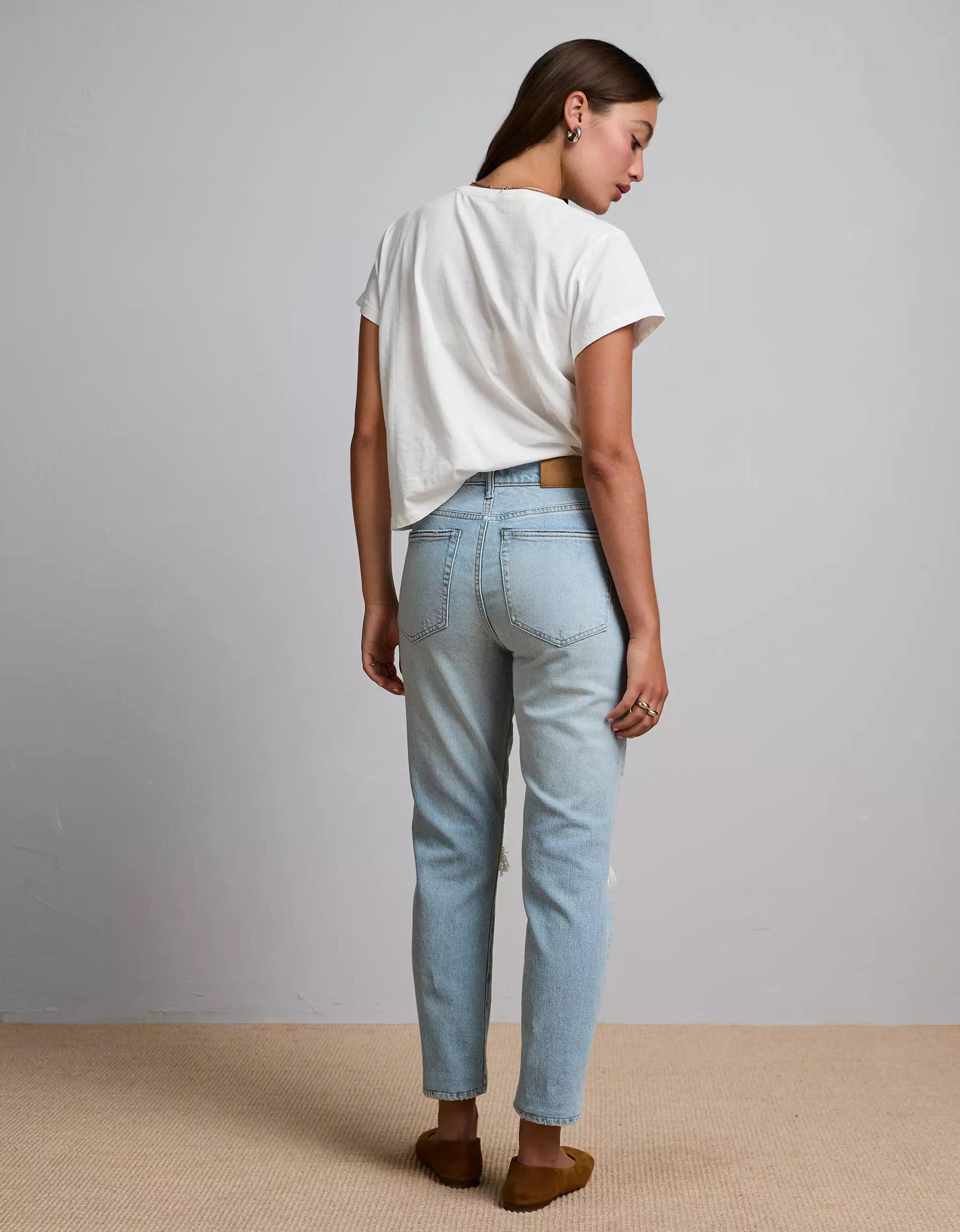 AE77 Premium Ripped Mom Jean Product Image