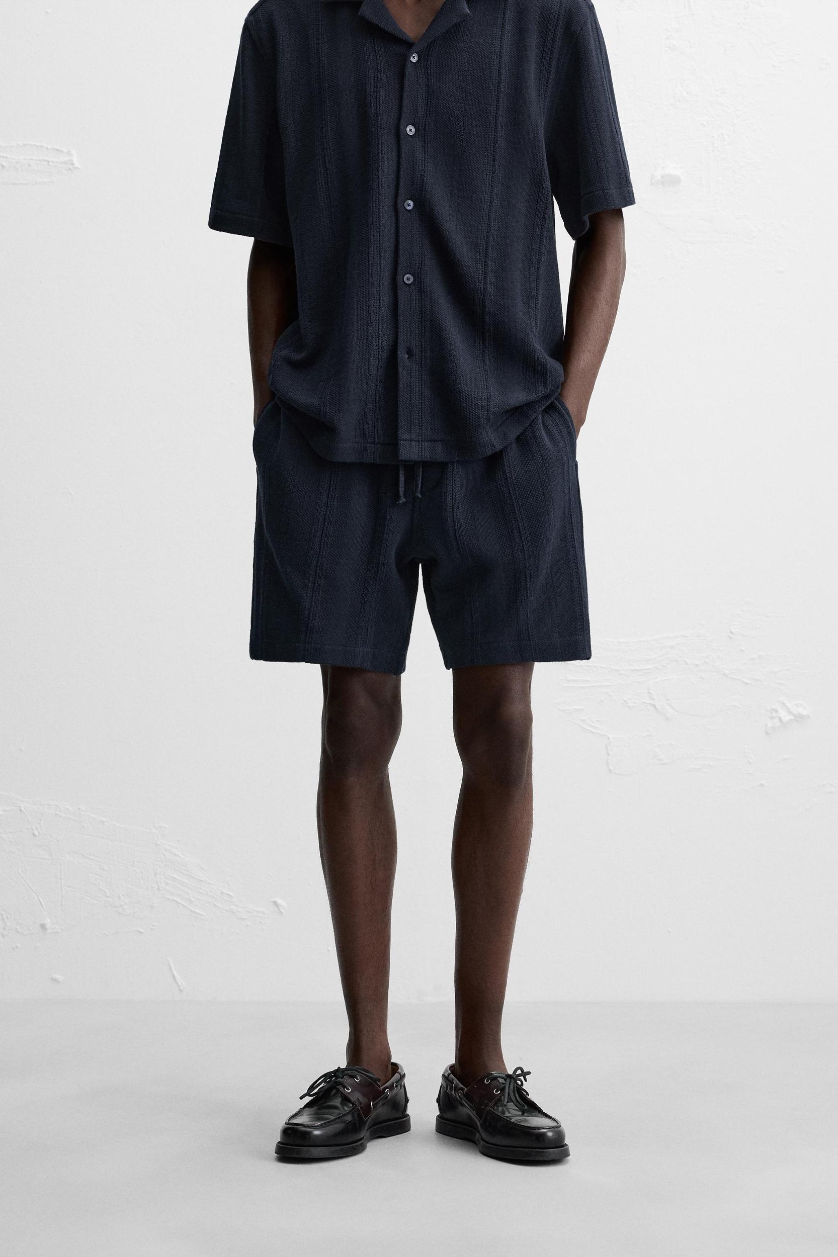 STRIPED JACQUARD SHORTS Product Image