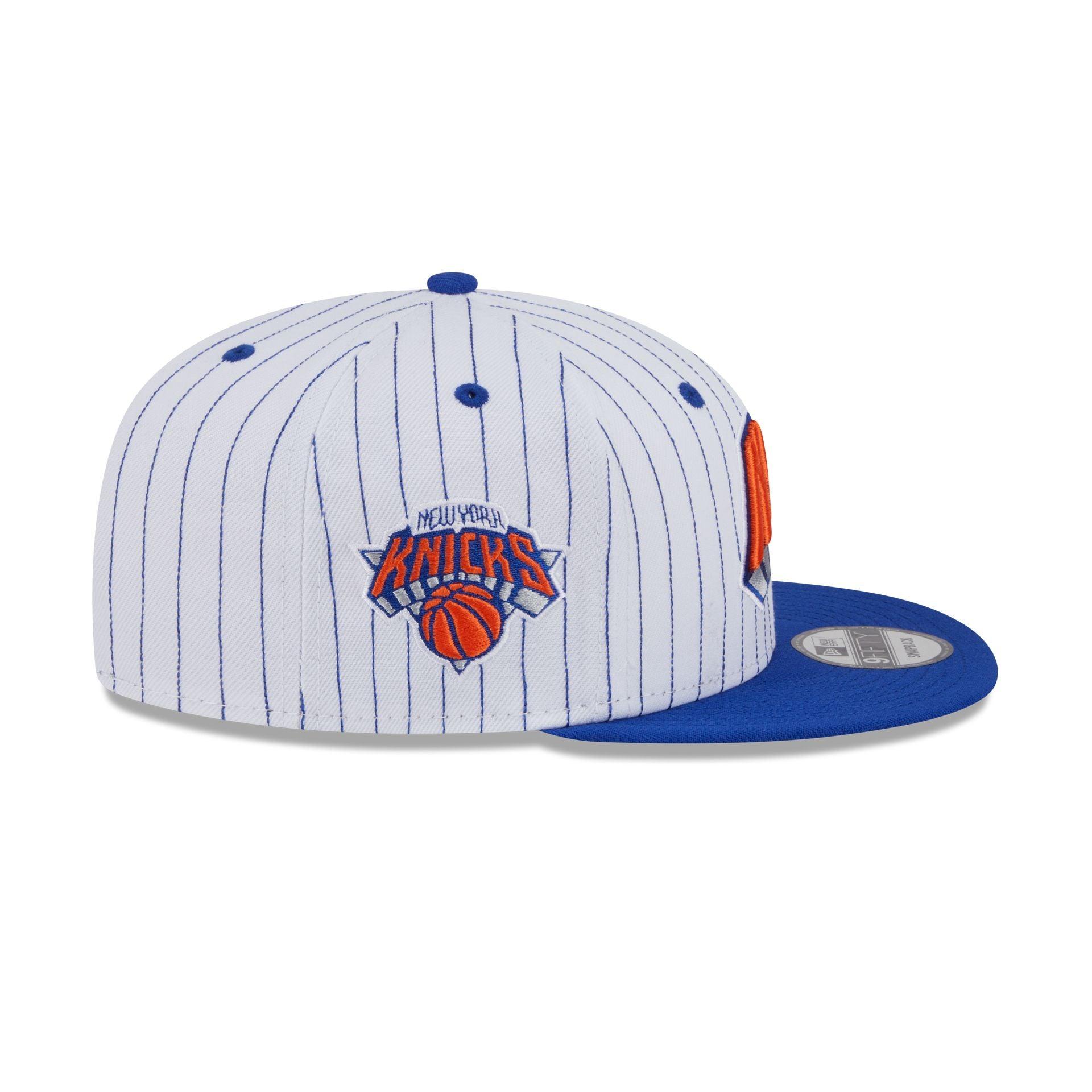New York Knicks Deceptor Pinstripe 9FIFTY Snapback Hat Male Product Image