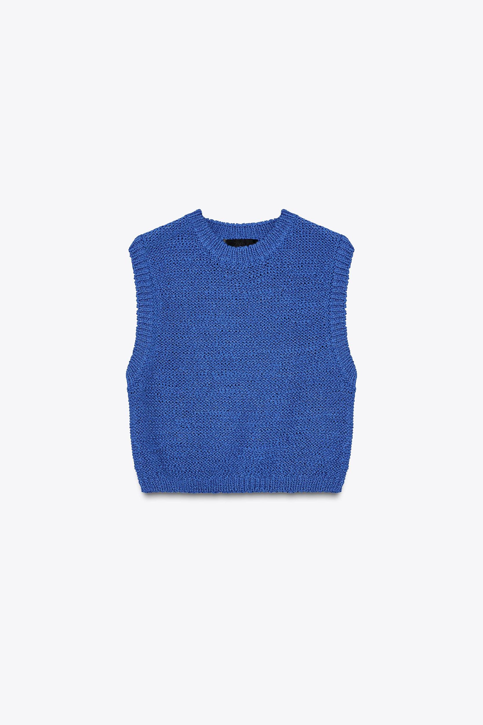 KNIT CROP TOP Product Image