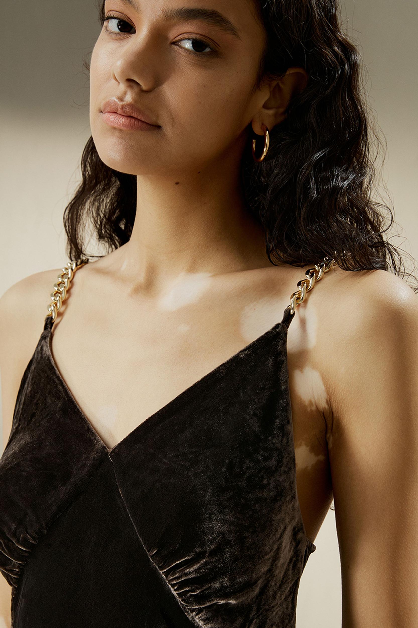 Brenna Velvet Dress Product Image