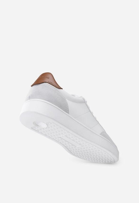 Men's Comfortable Low Top Sneaker Product Image