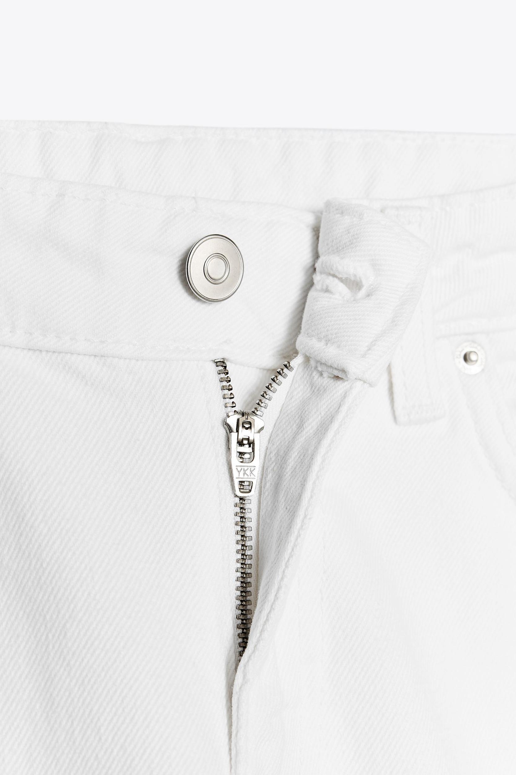 TRF LOW-RISE WIDE LEG JEANS Product Image