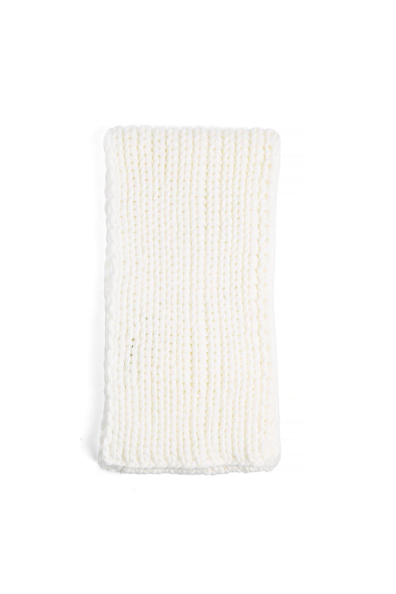 Ultra Chunky Knitted Scarf Product Image
