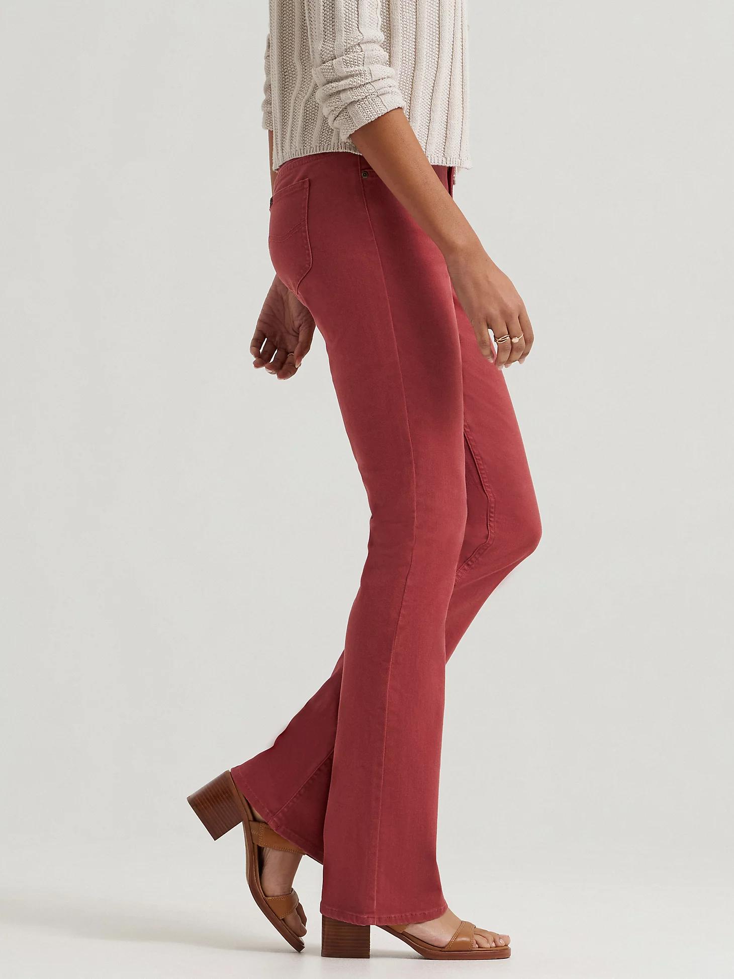 Women's Legendary Regular Bootcut Jean | Women's Jeans | Lee® Product Image