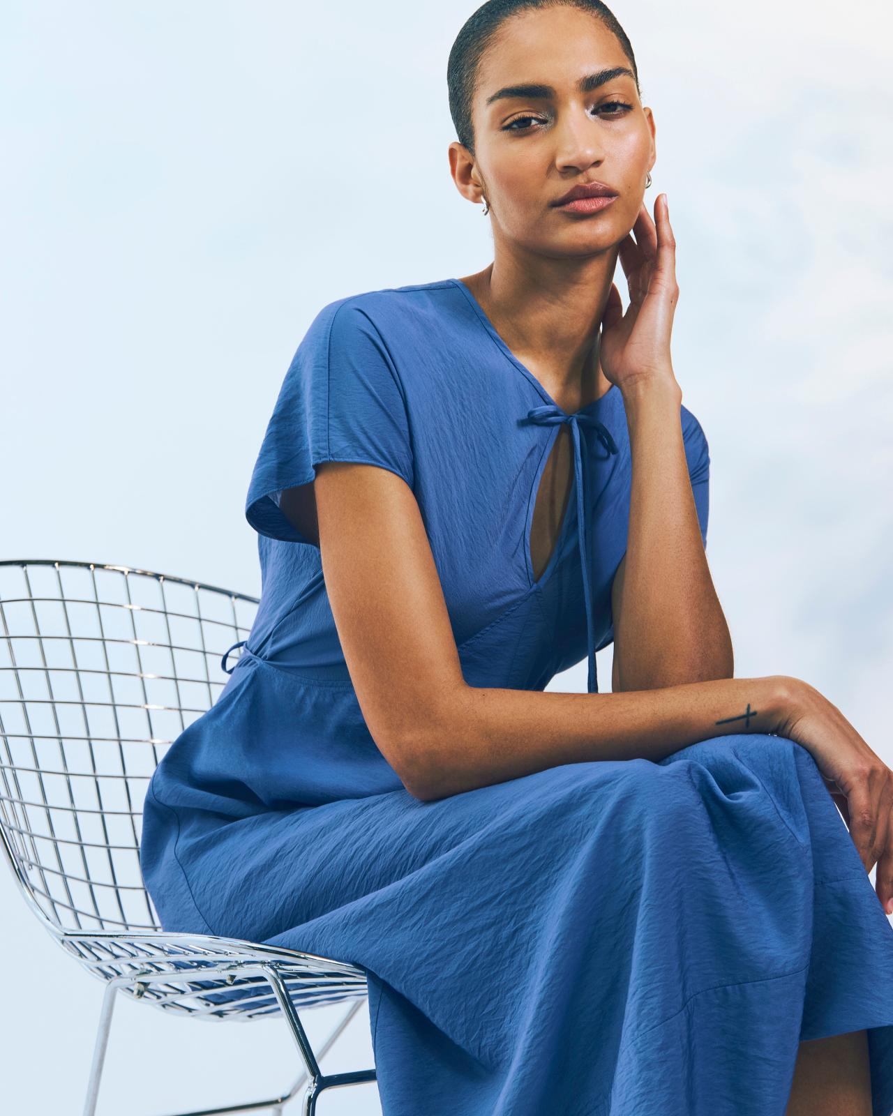 Womens Keyhole Dress by Everlane Product Image