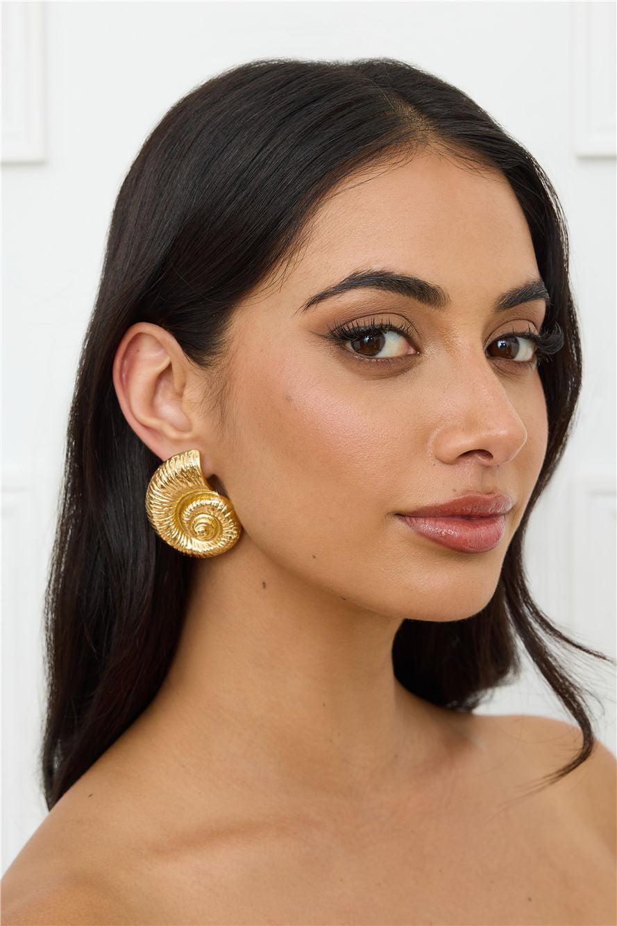 Spiral Seashell Earrings Gold Product Image