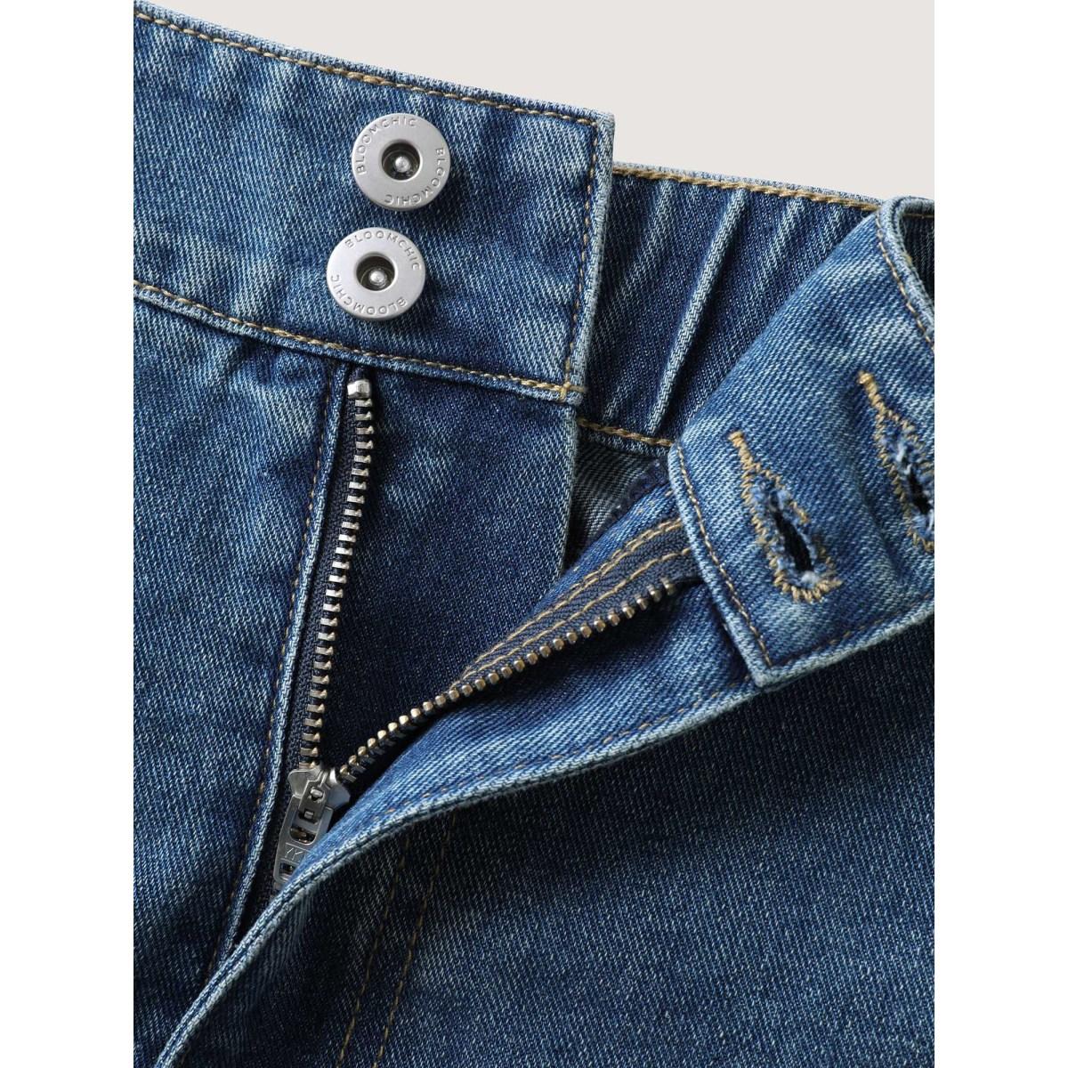 Plus Size Stretchy Waist Classic Denim Skirt Women Midblue Everyday-Casual No stretch Light Wash 20/2X Slanted pocket Denim Skirts BloomChic Product Image