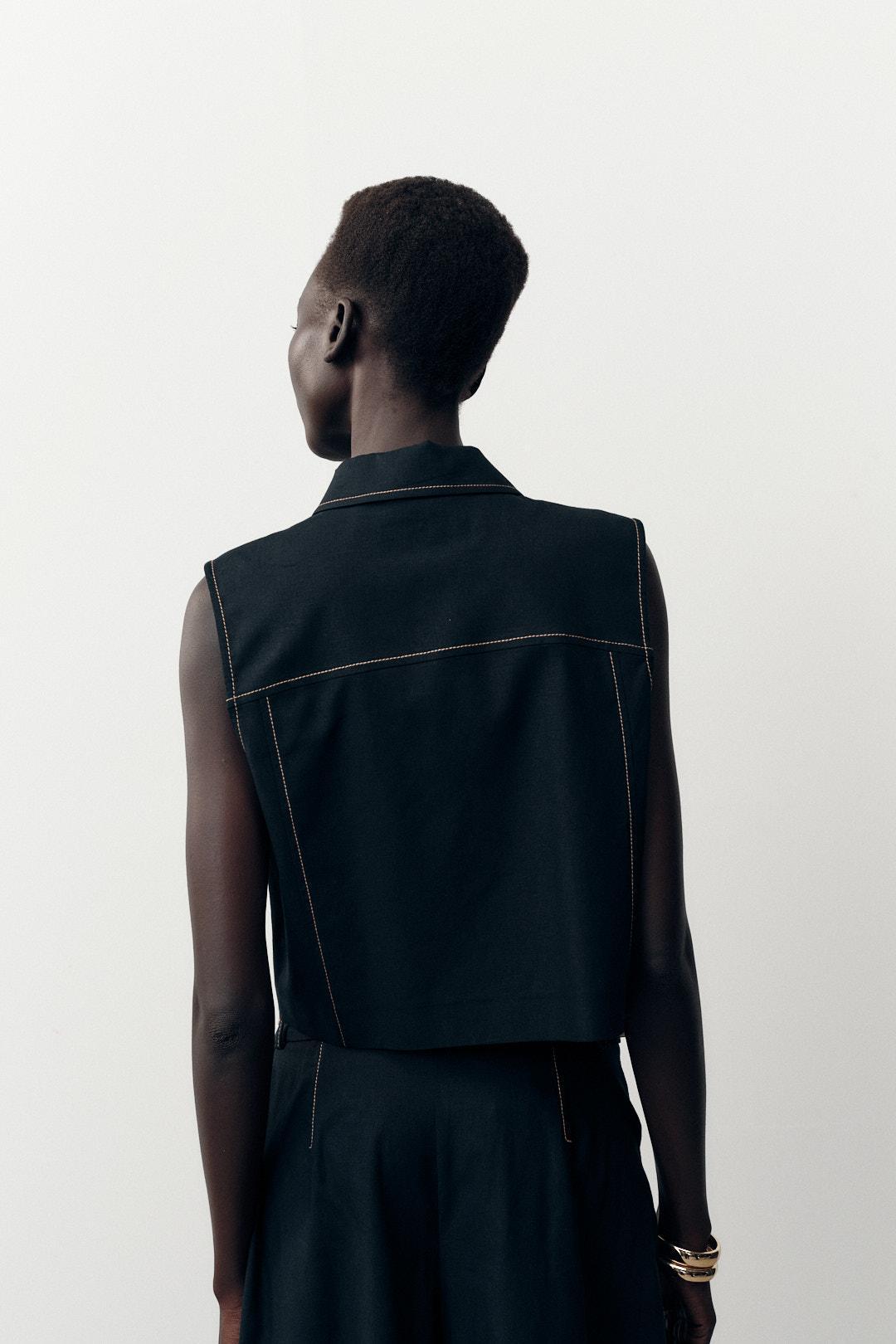 Cleveland Guardians Black Reflect Runner Adjustable Hat Male Product Image