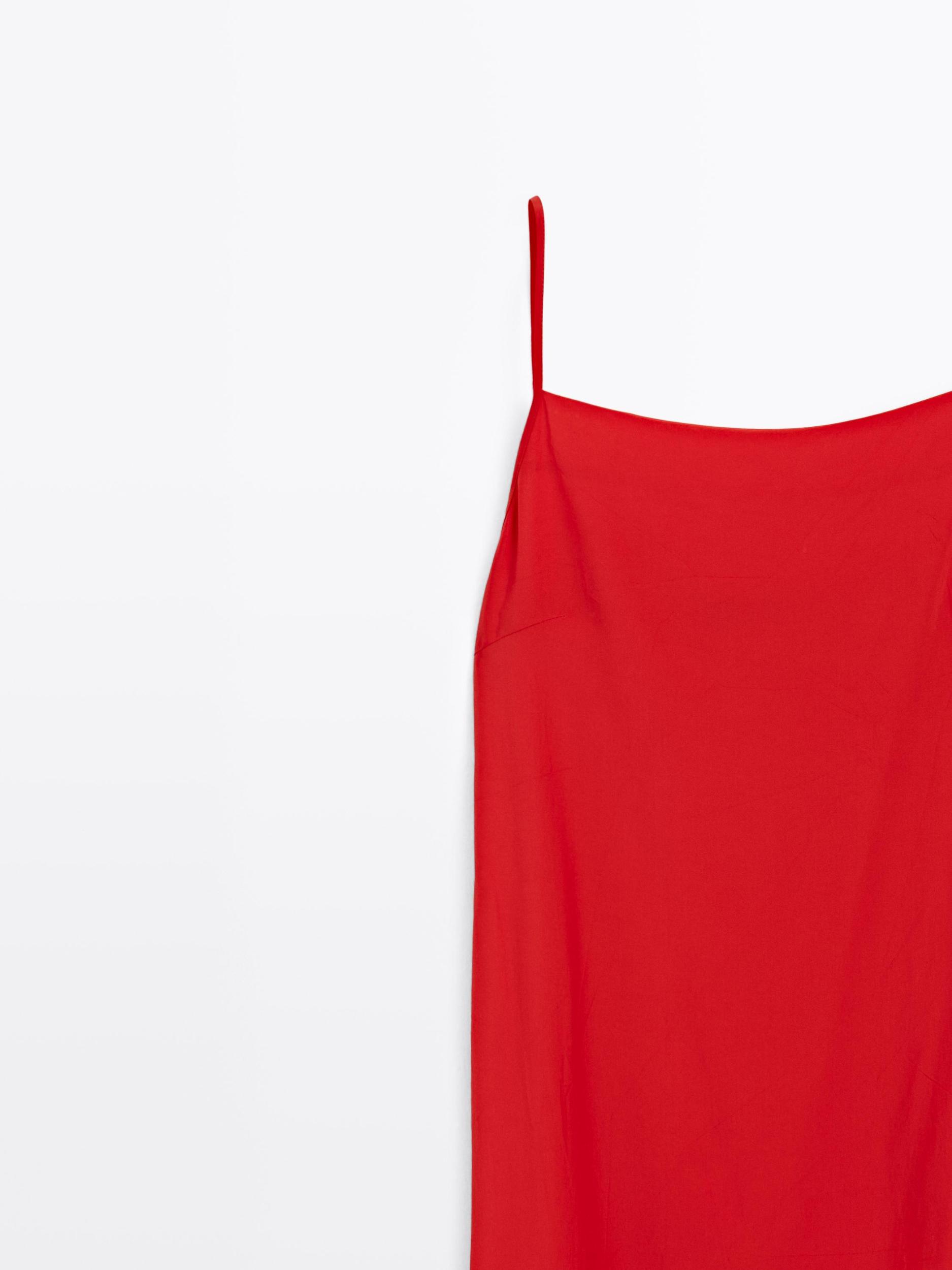 Midi dress with a straight neckline Product Image