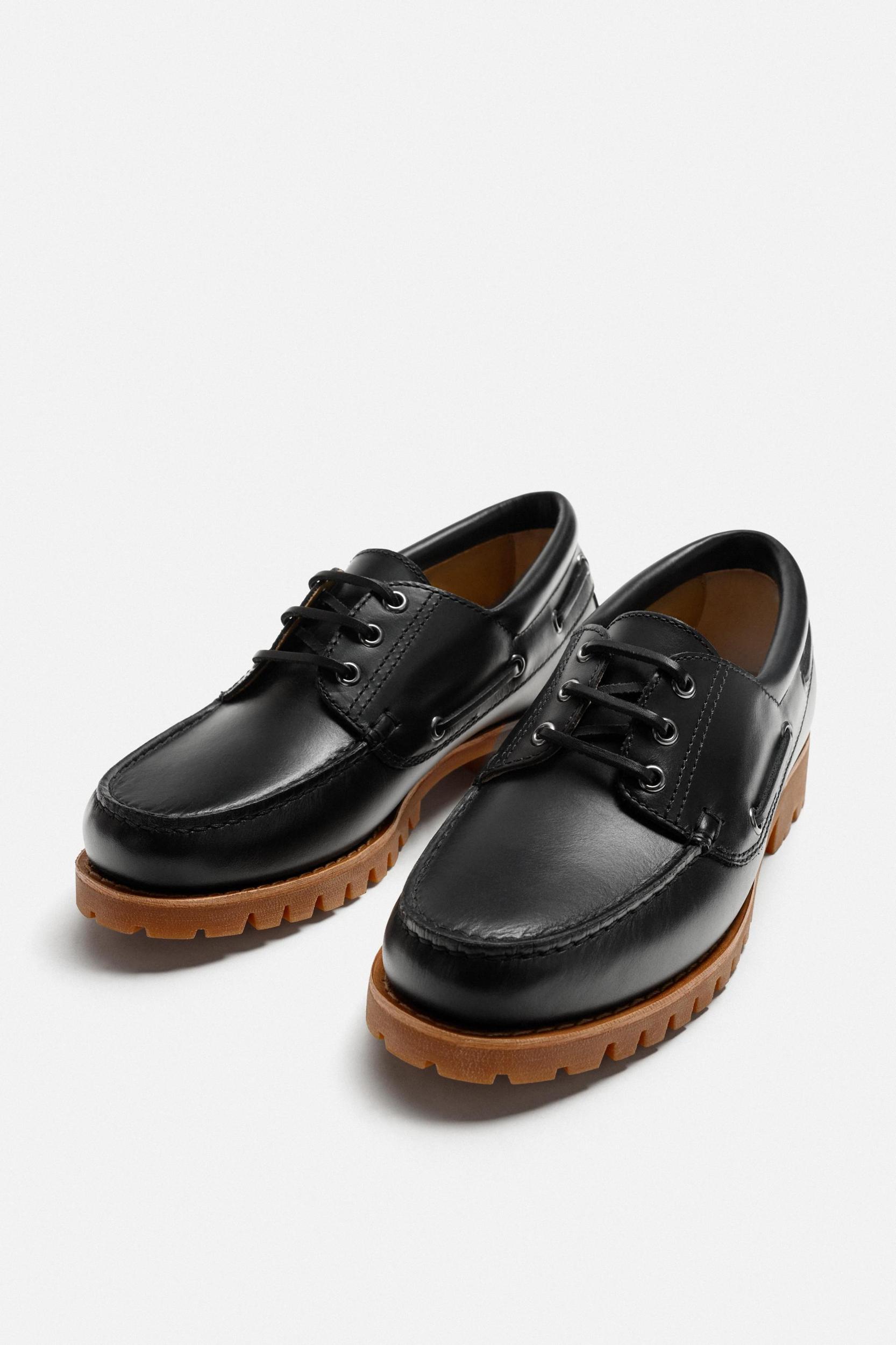 LEATHER BOAT SHOES Product Image