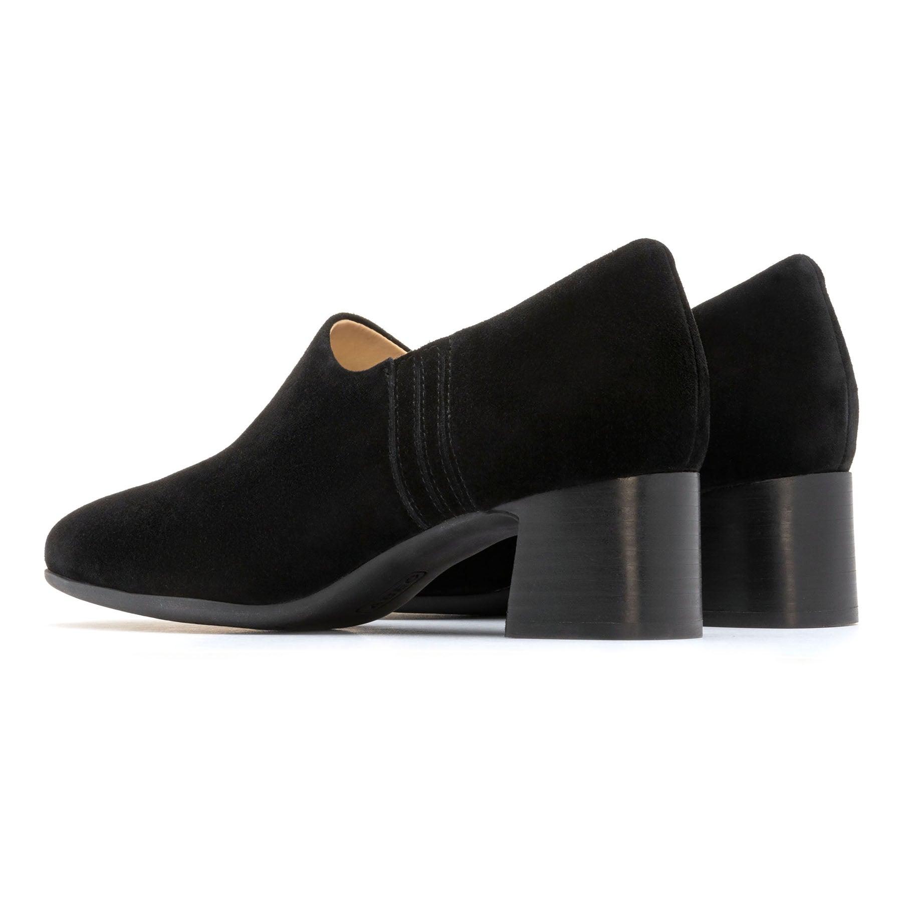 Avenue Slip On Female Product Image