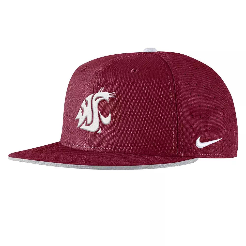 Men's Nike Crimson Washington State Cougars 2025 On-Field True Performance Baseball Fitted Hat,  Product Image