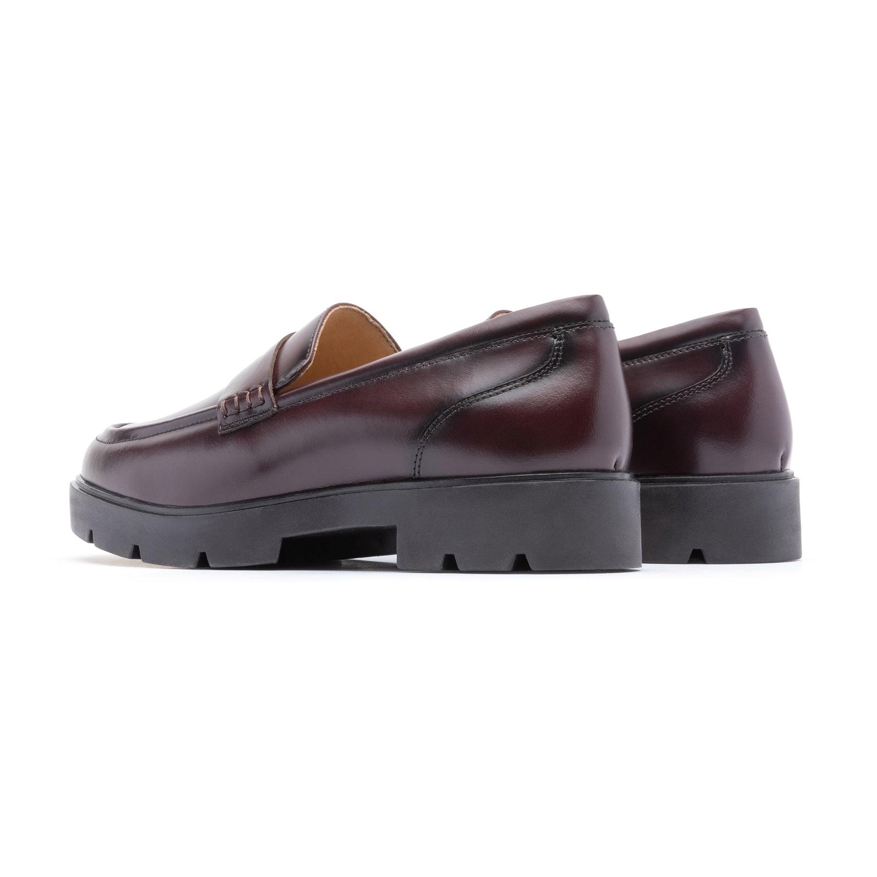 Boulevard Loafer Female Product Image
