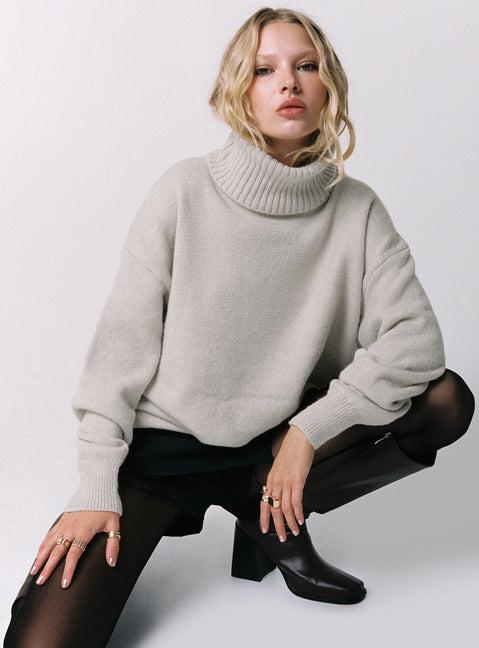 Oswin Turtleneck Sweater Oatmeal Product Image