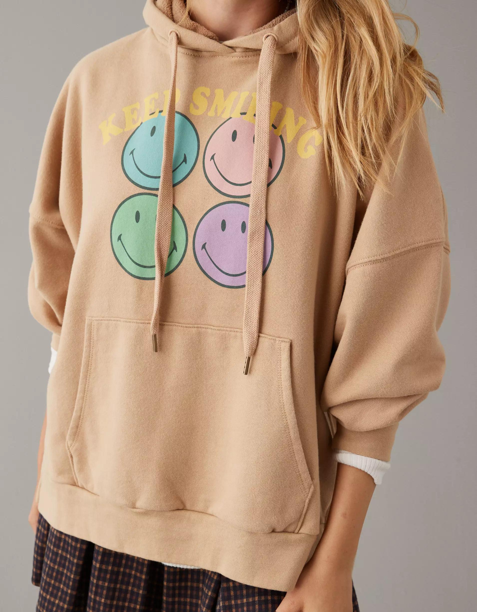 AE Big Hug Graphic Hoodie Product Image