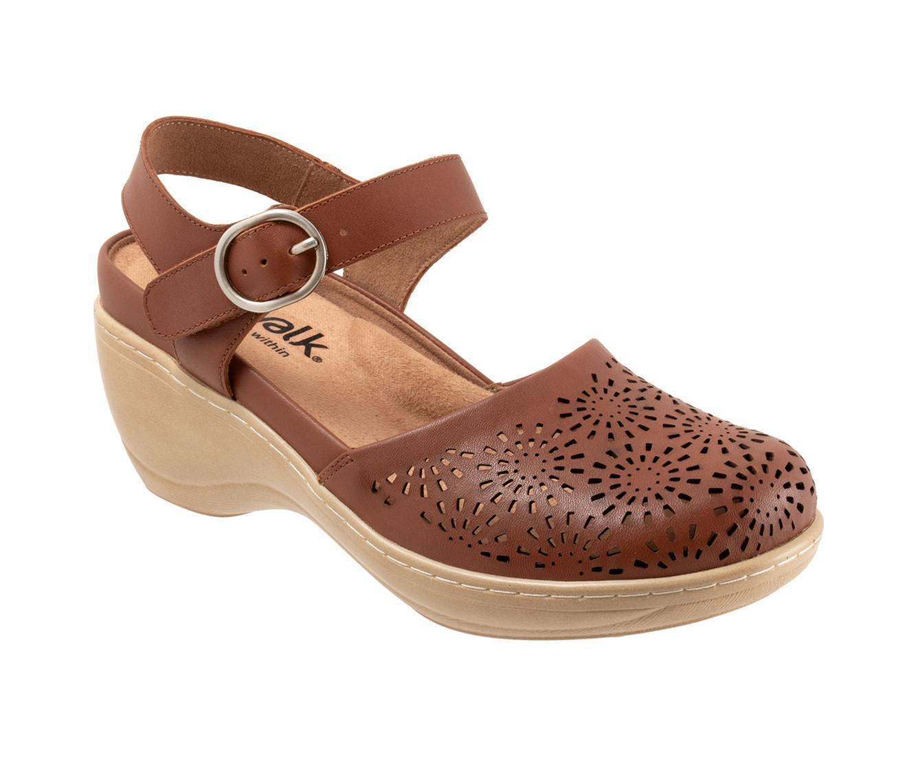 Women's Softwalk Mabelle Perf Clogs Product Image