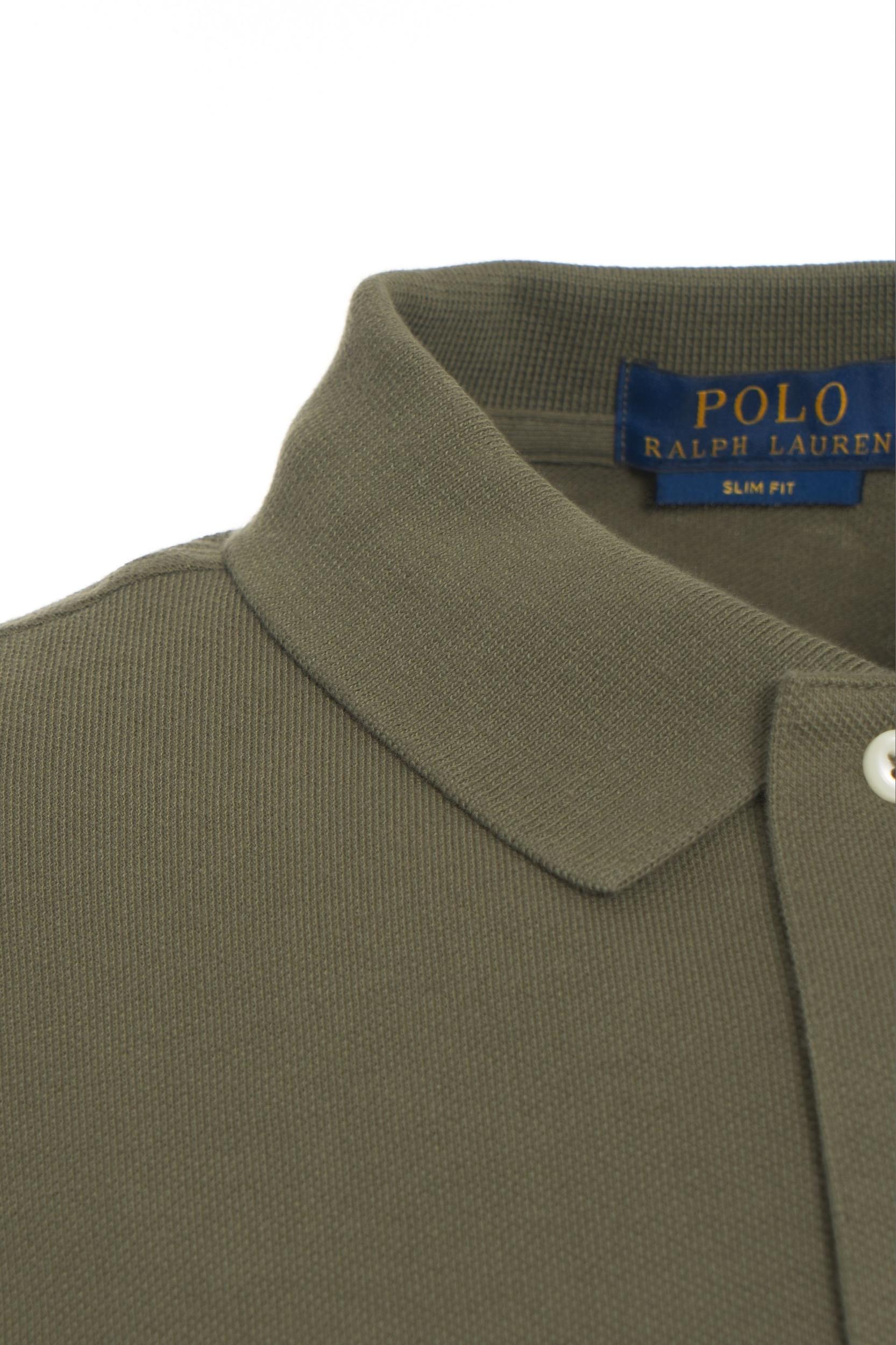 Polo with logo embroidery Product Image