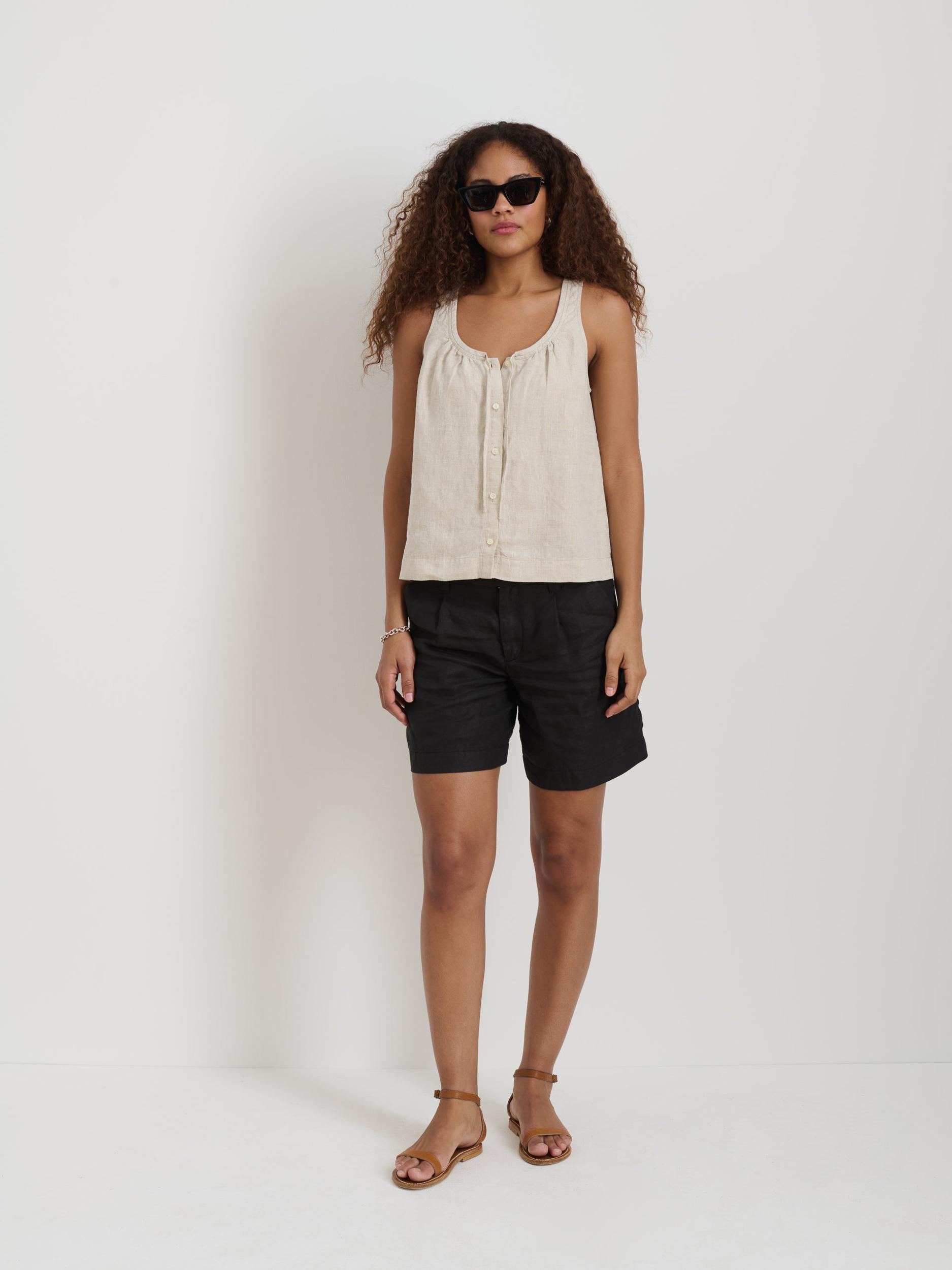 Sidney Top In Flax Linen Product Image