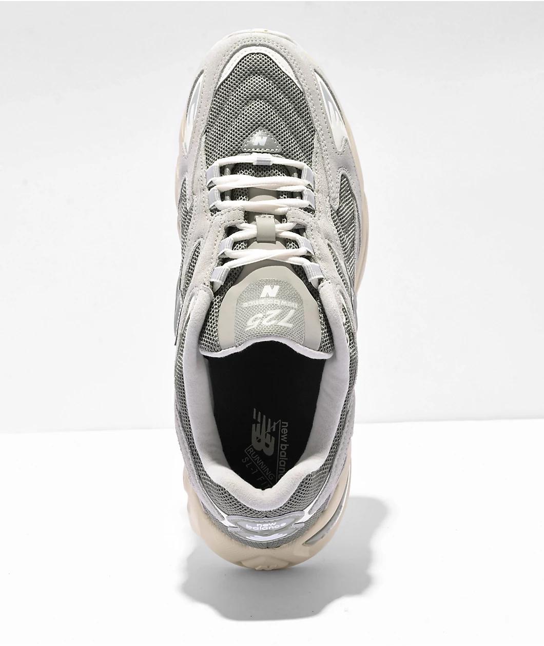 New Balance Lifestyle 725 V1 Rain Cloud, Grey & Sea Salt Shoes Product Image
